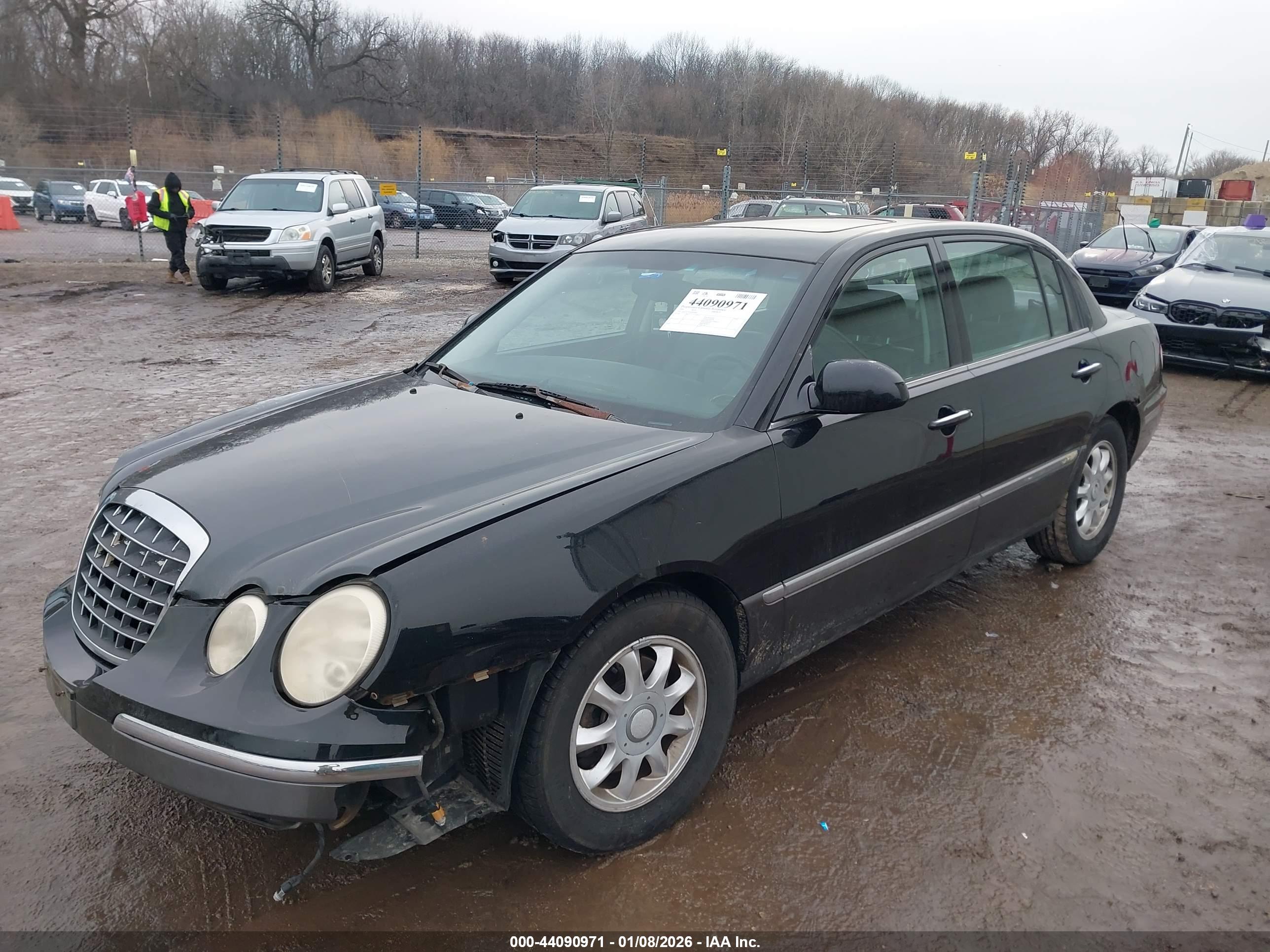 KIA AMANTI image 2
