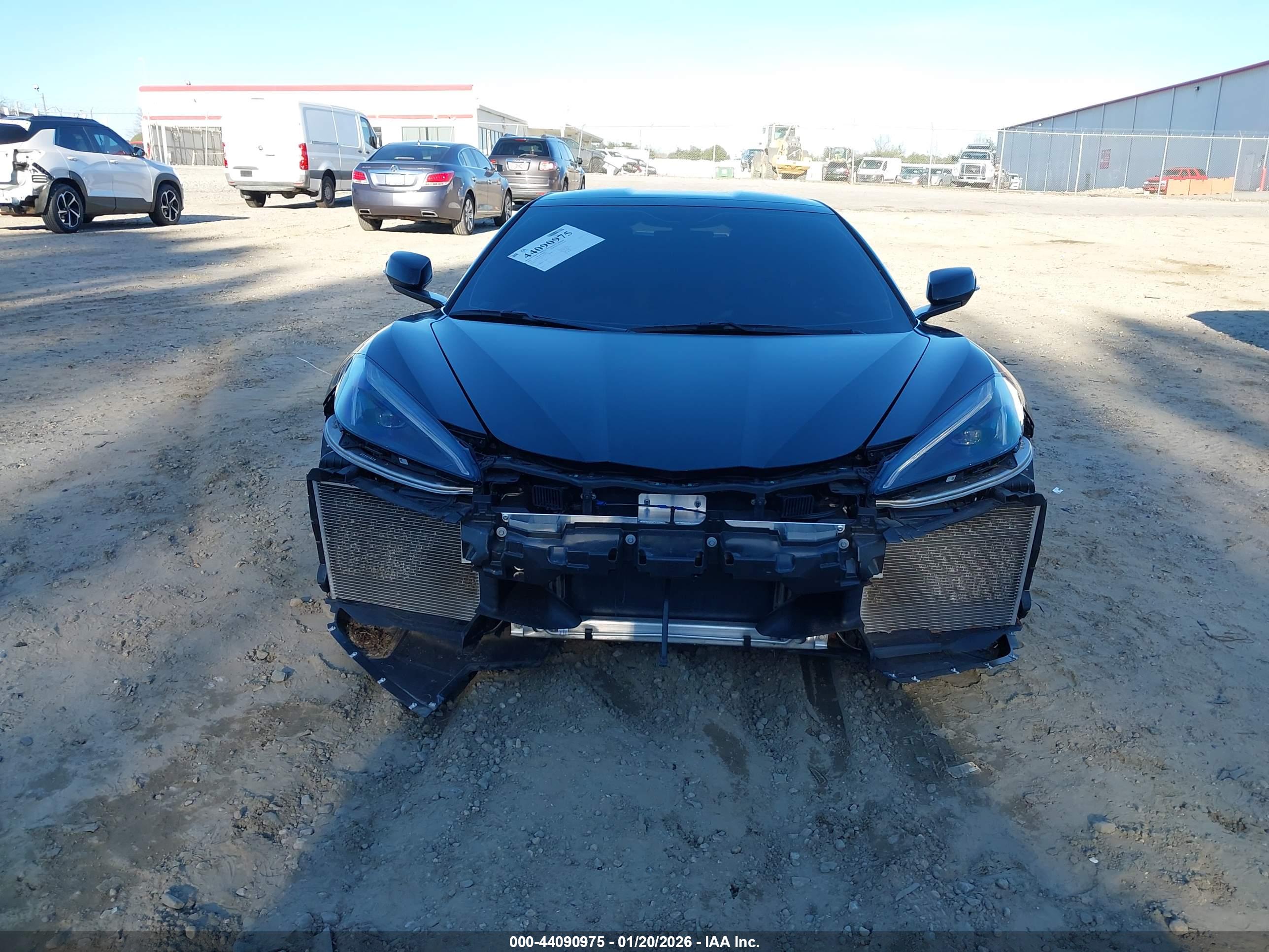 CHEVROLET CORVETTE image 6