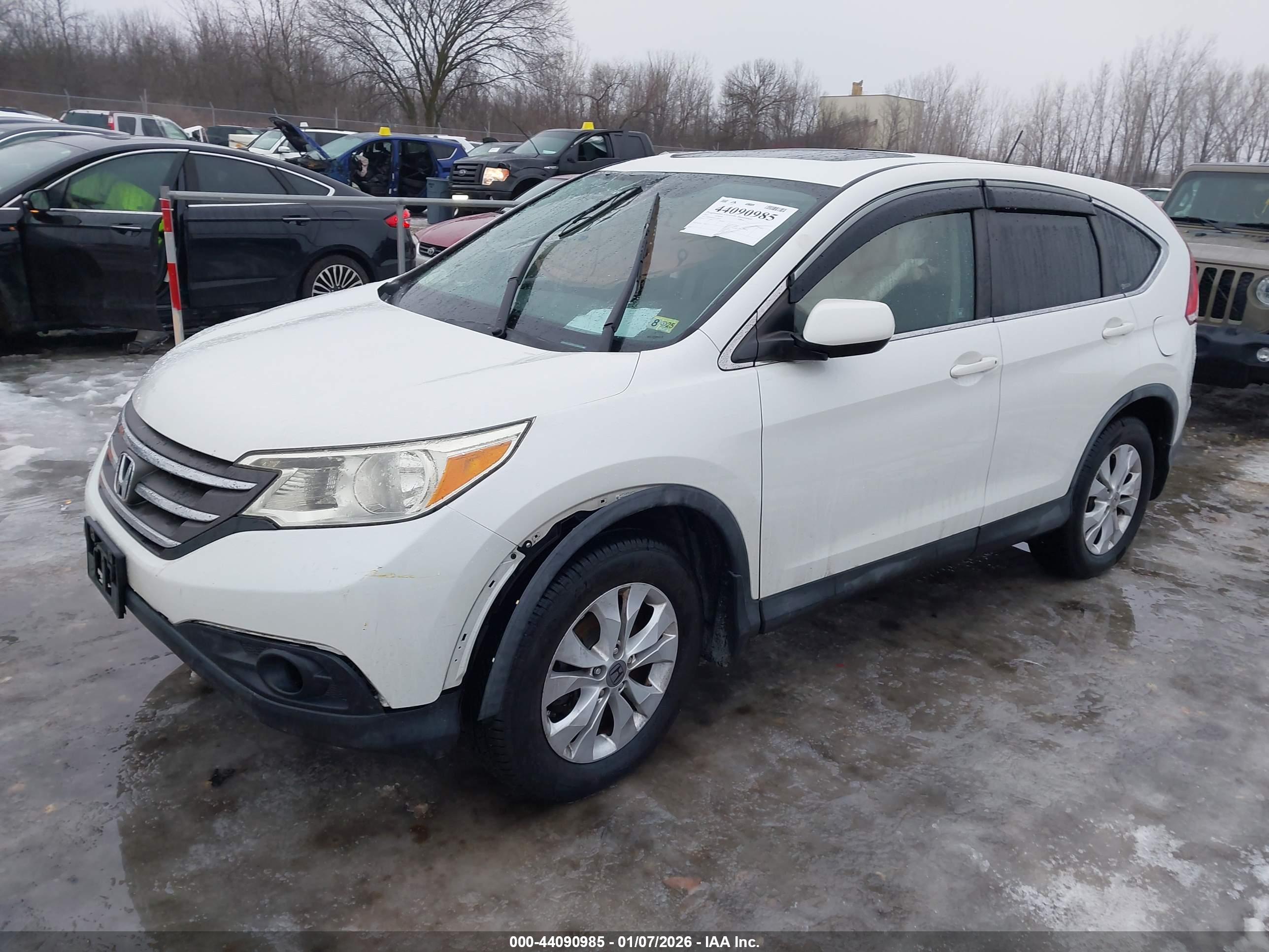 HONDA CR-V image 2