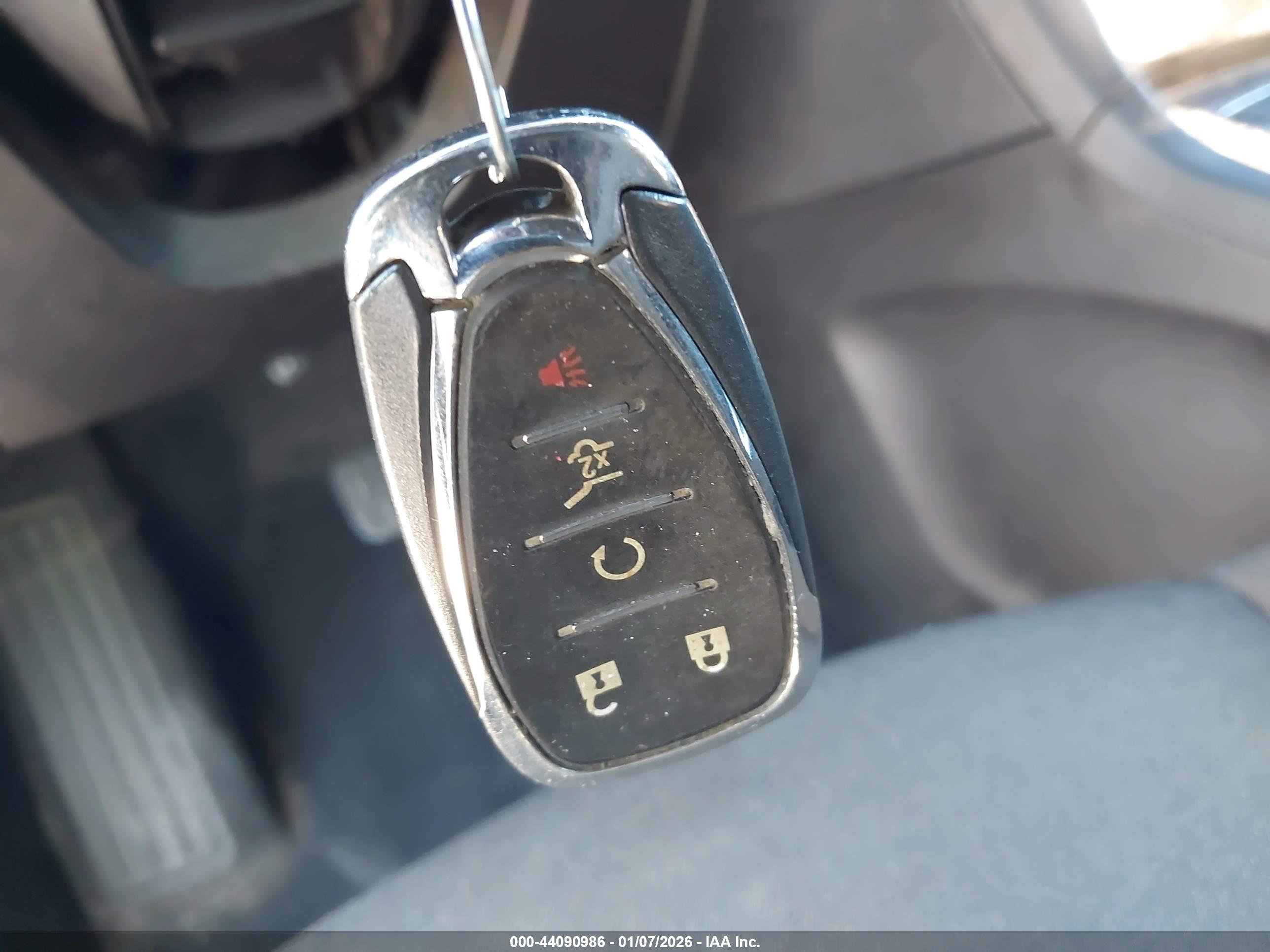CHEVROLET EQUINOX image 11