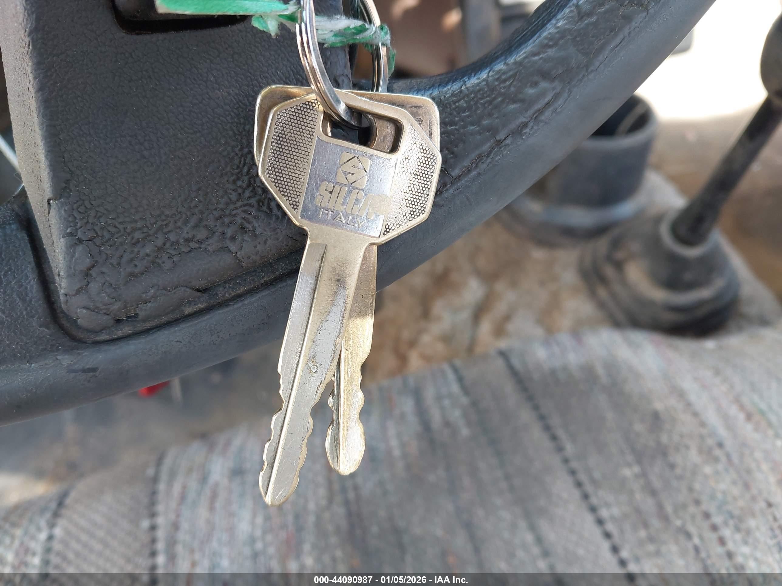 TOYOTA PICKUP image 11