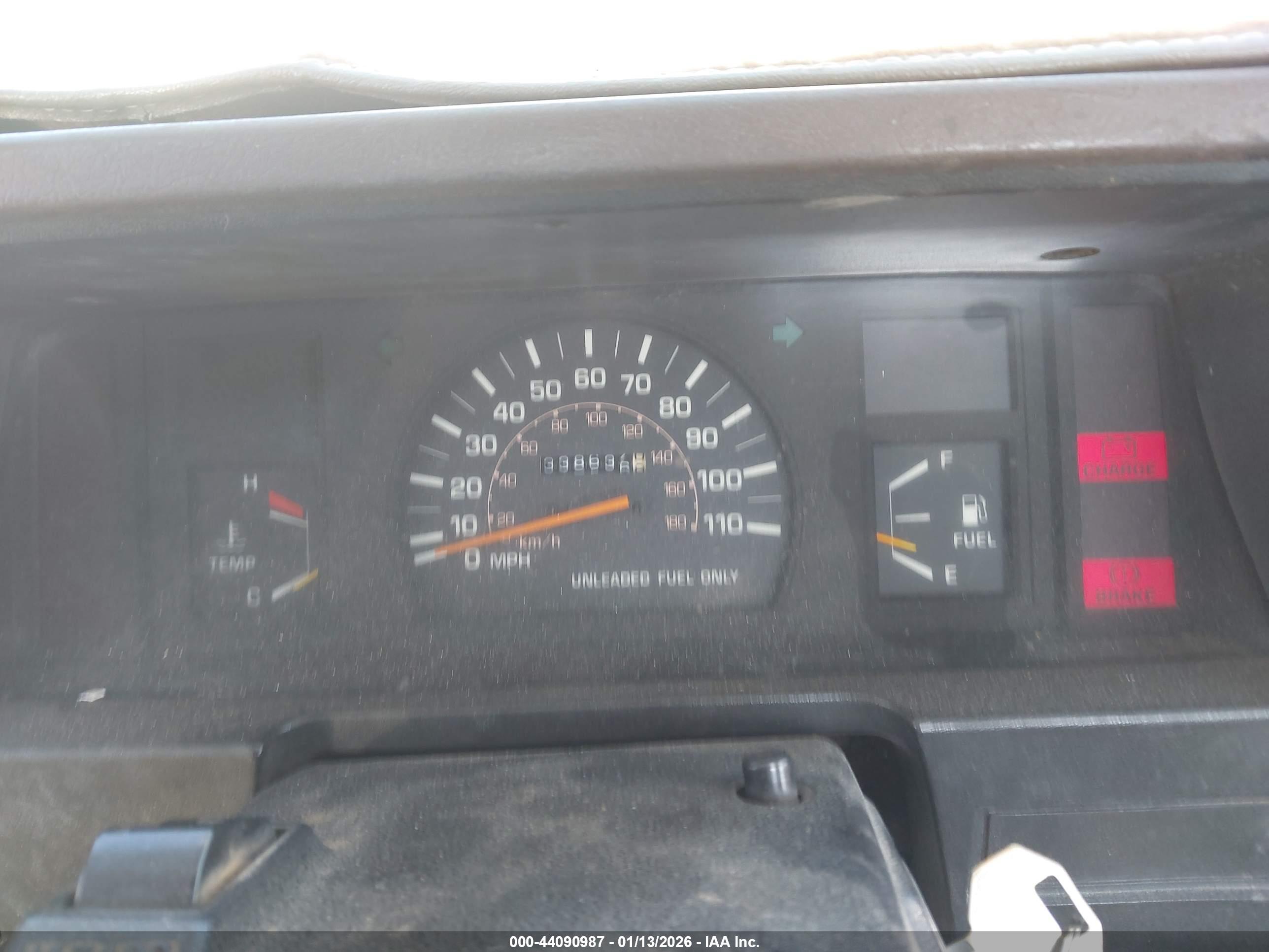 TOYOTA PICKUP image 7