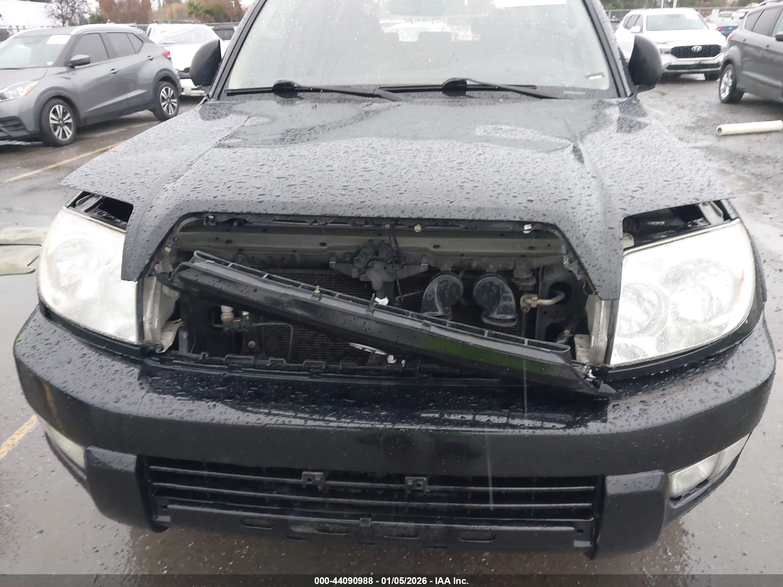 TOYOTA 4RUNNER image 6
