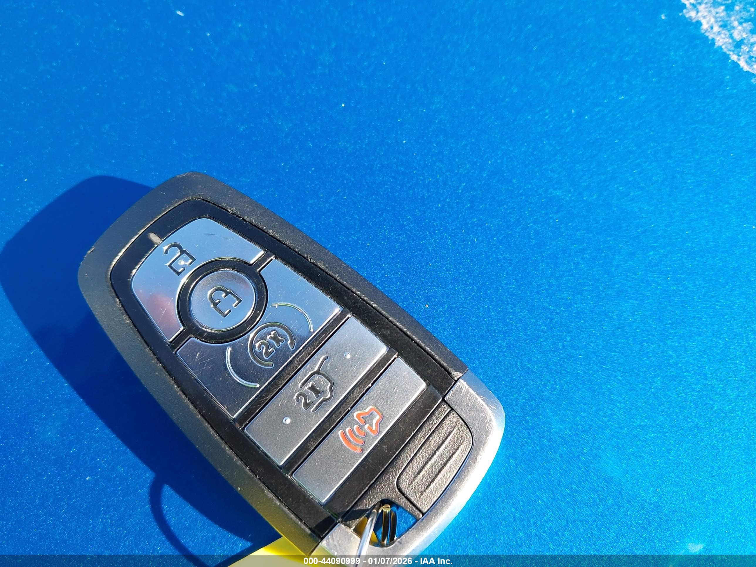 FORD ESCAPE image 11