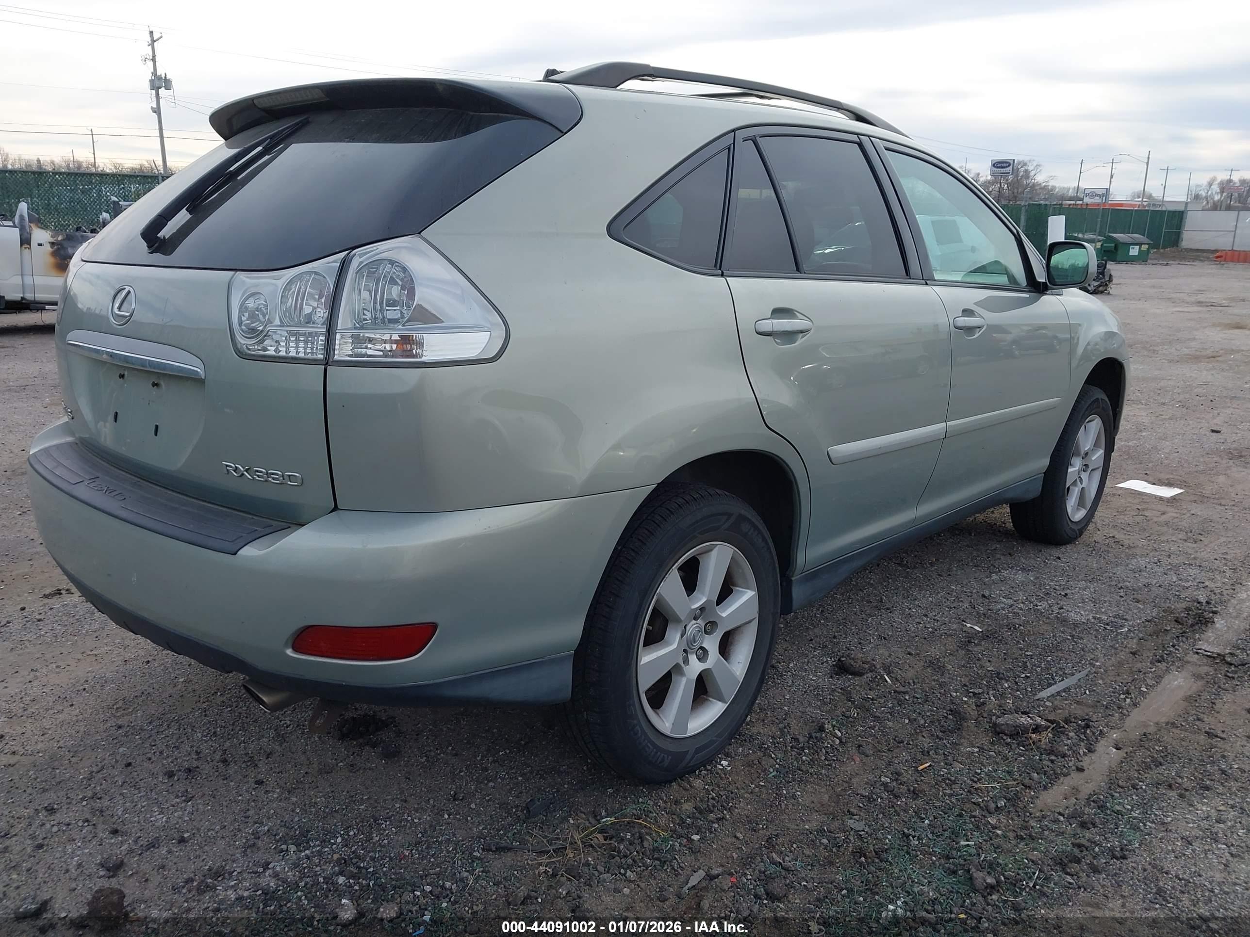 LEXUS RX image 4