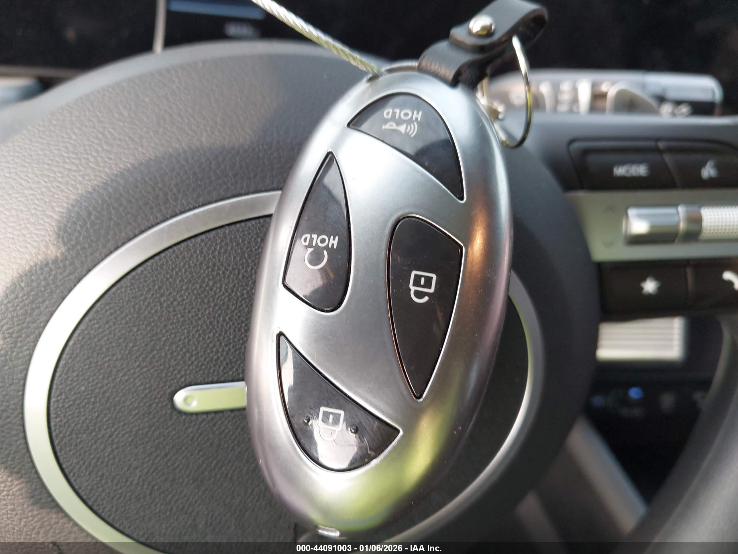 HYUNDAI SONATA image 11