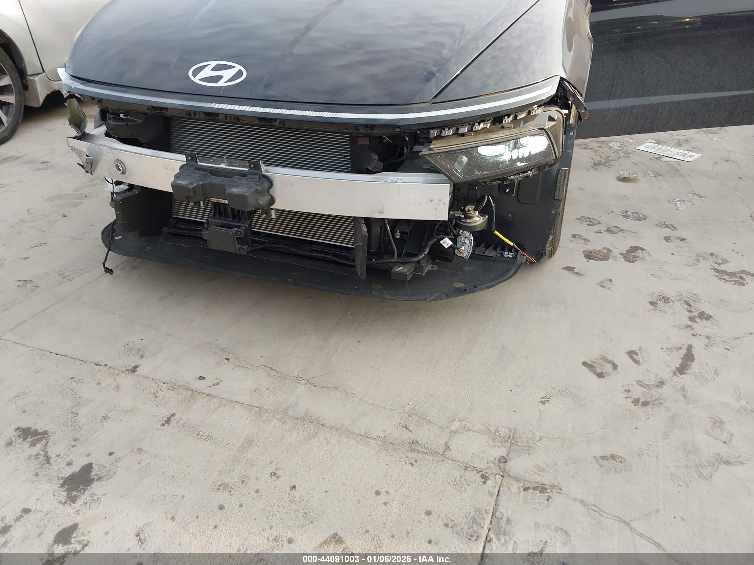 HYUNDAI SONATA image 6