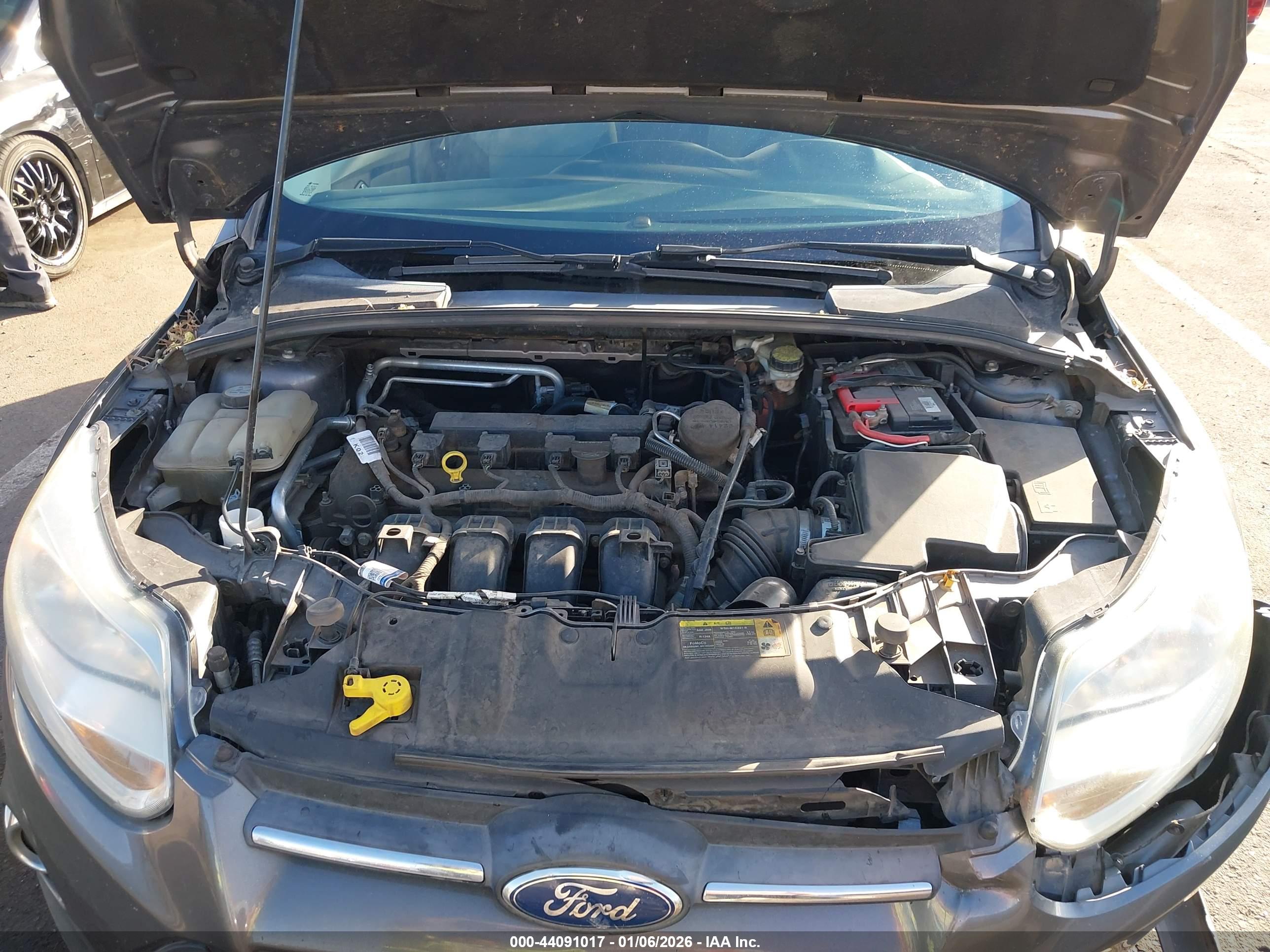 FORD FOCUS image 10
