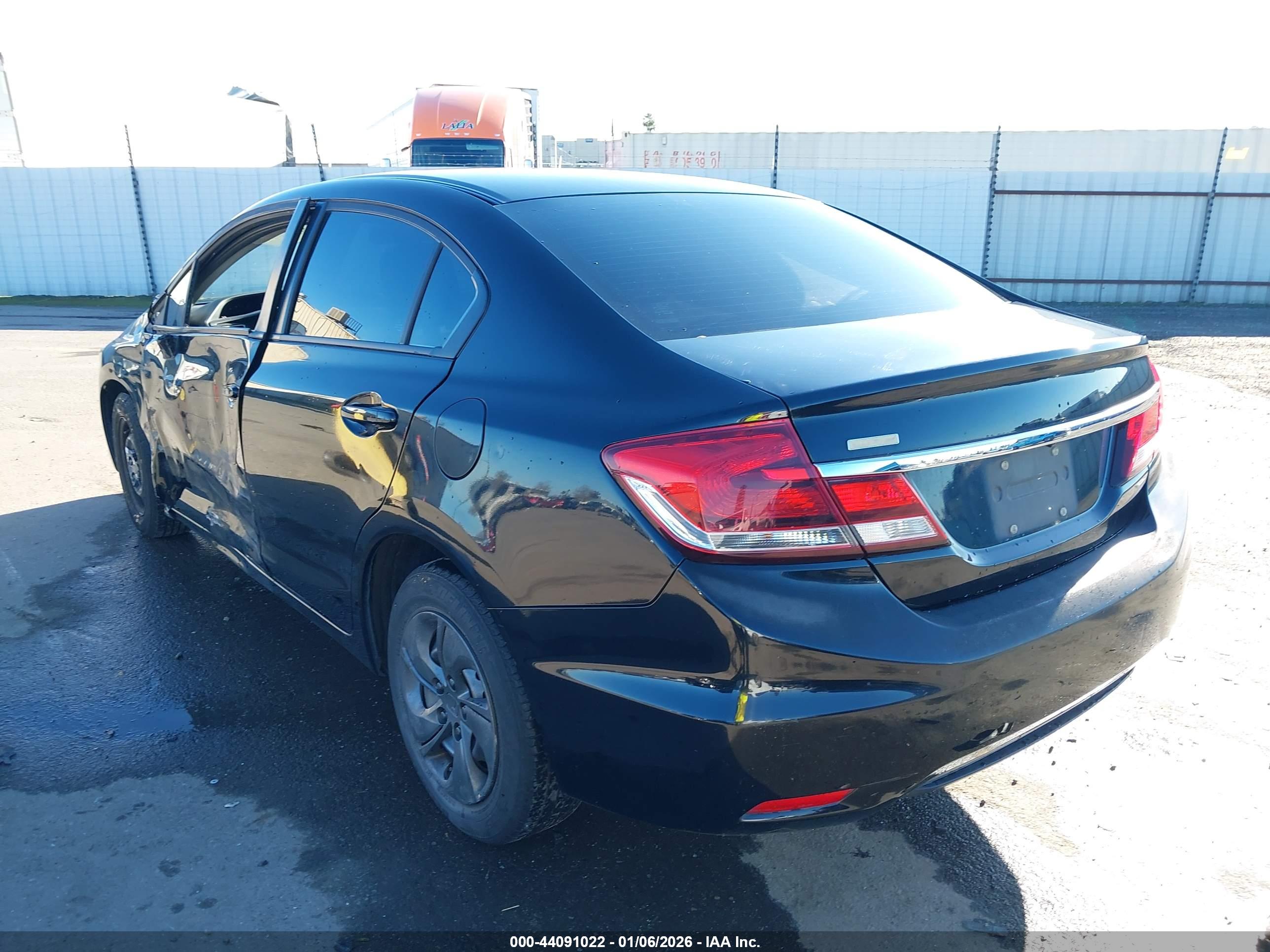 HONDA CIVIC image 3