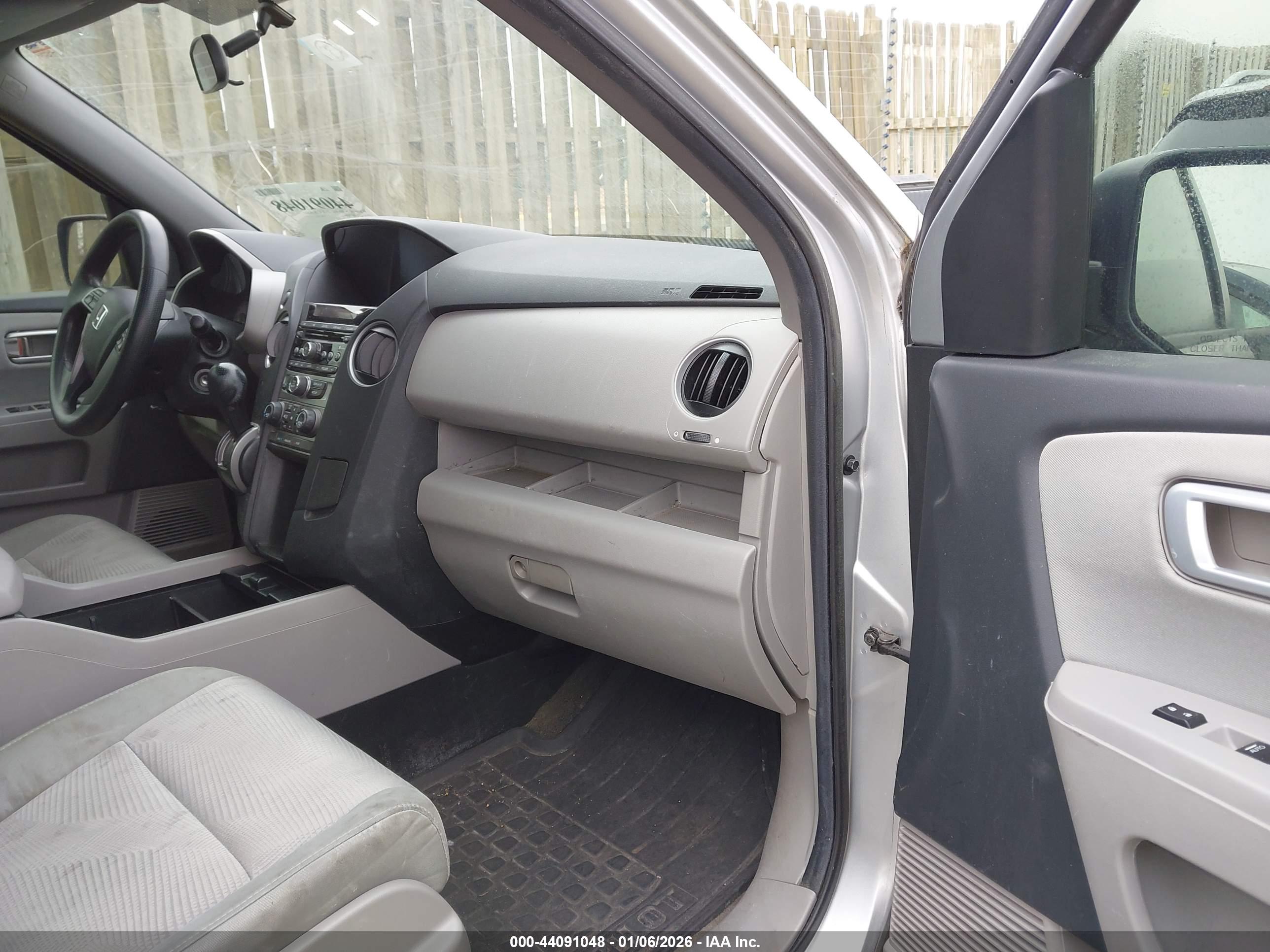 HONDA PILOT image 5