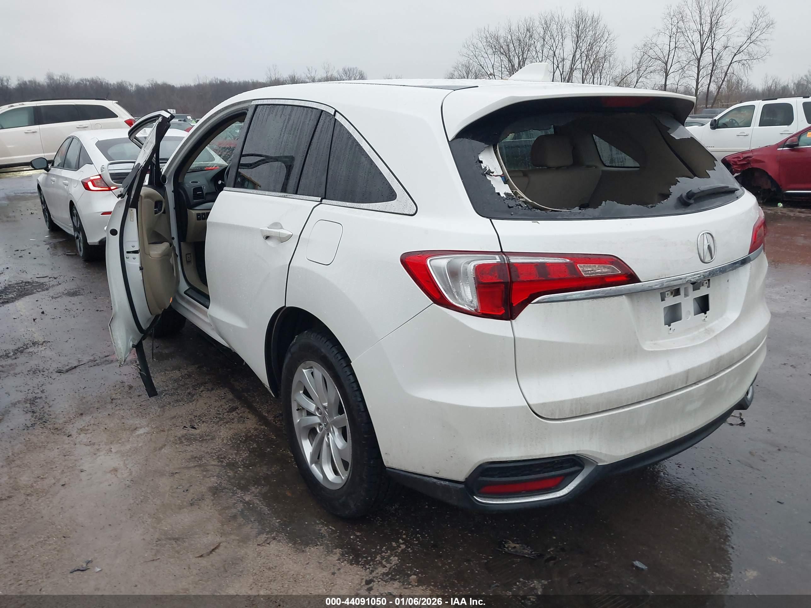 ACURA RDX image 3