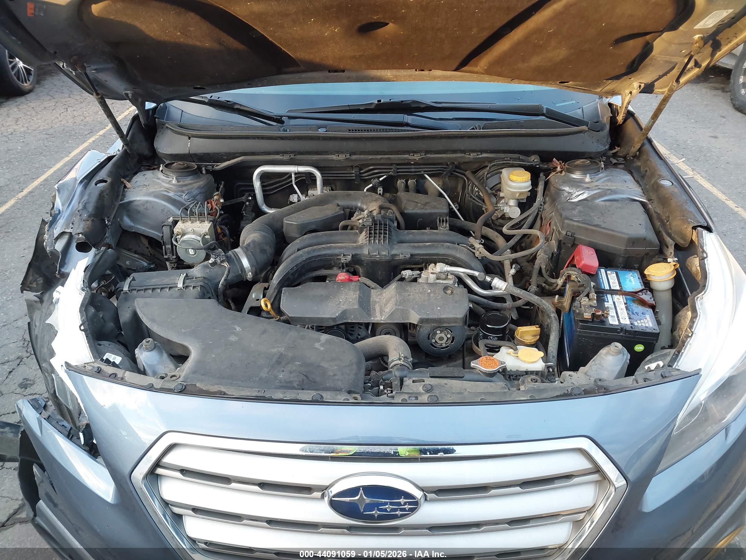 SUBARU OUTBACK image 10