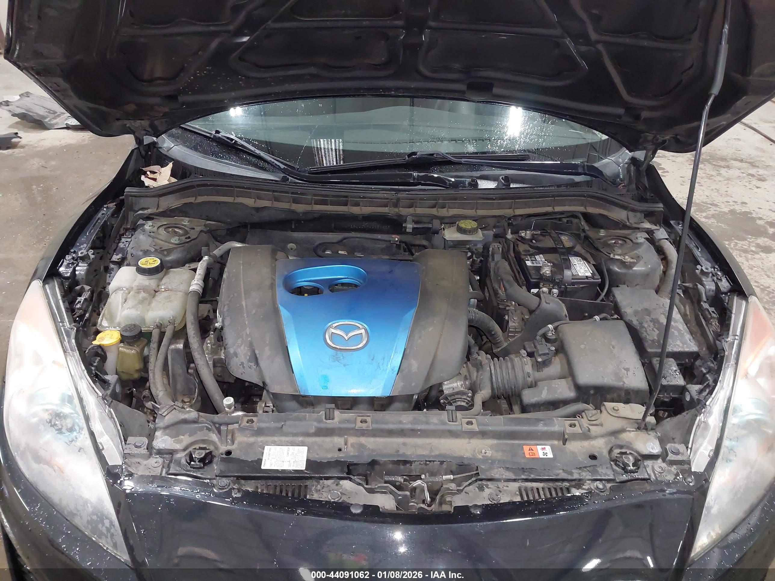 MAZDA MAZDA3 image 10