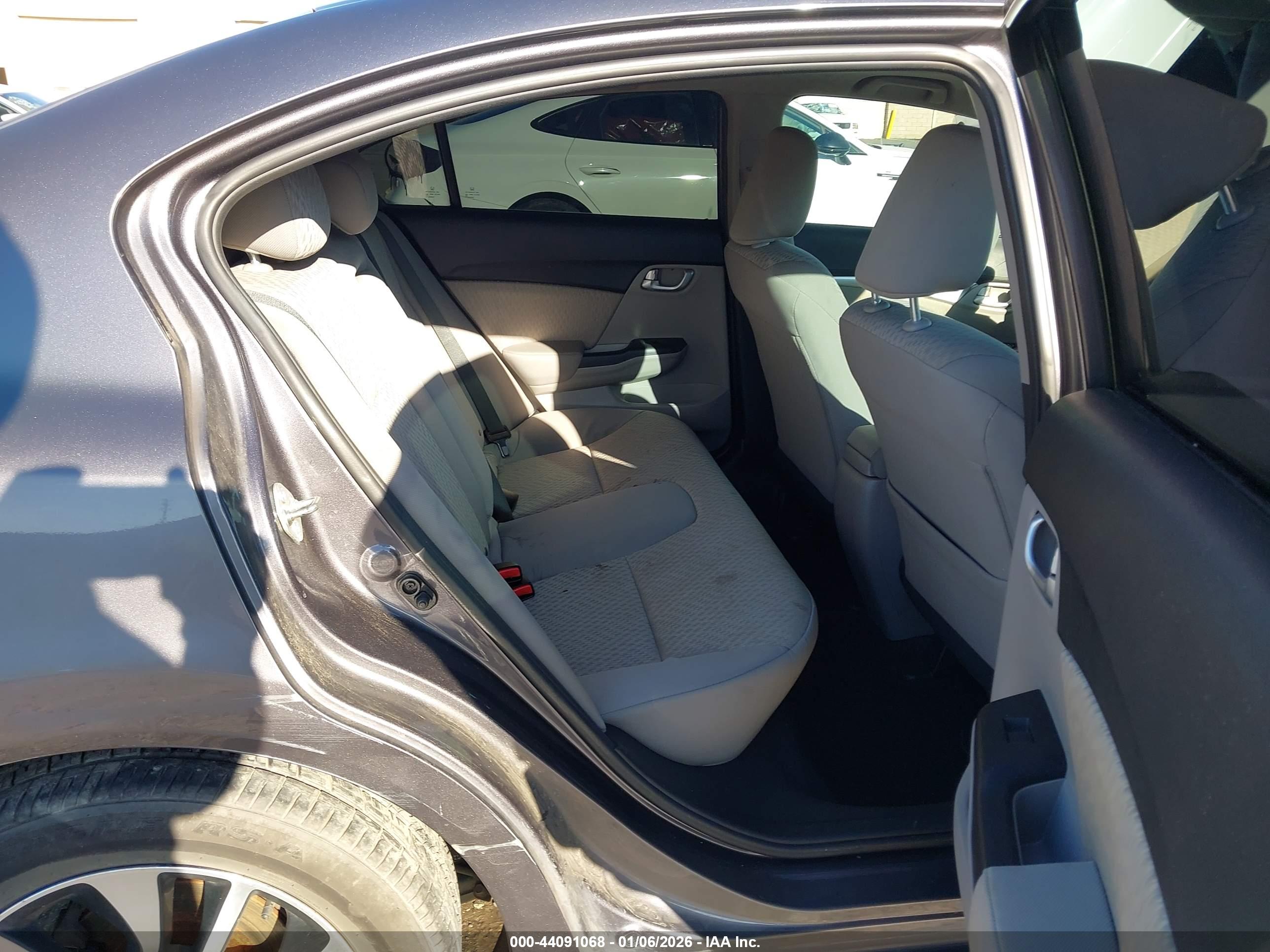 HONDA CIVIC image 8
