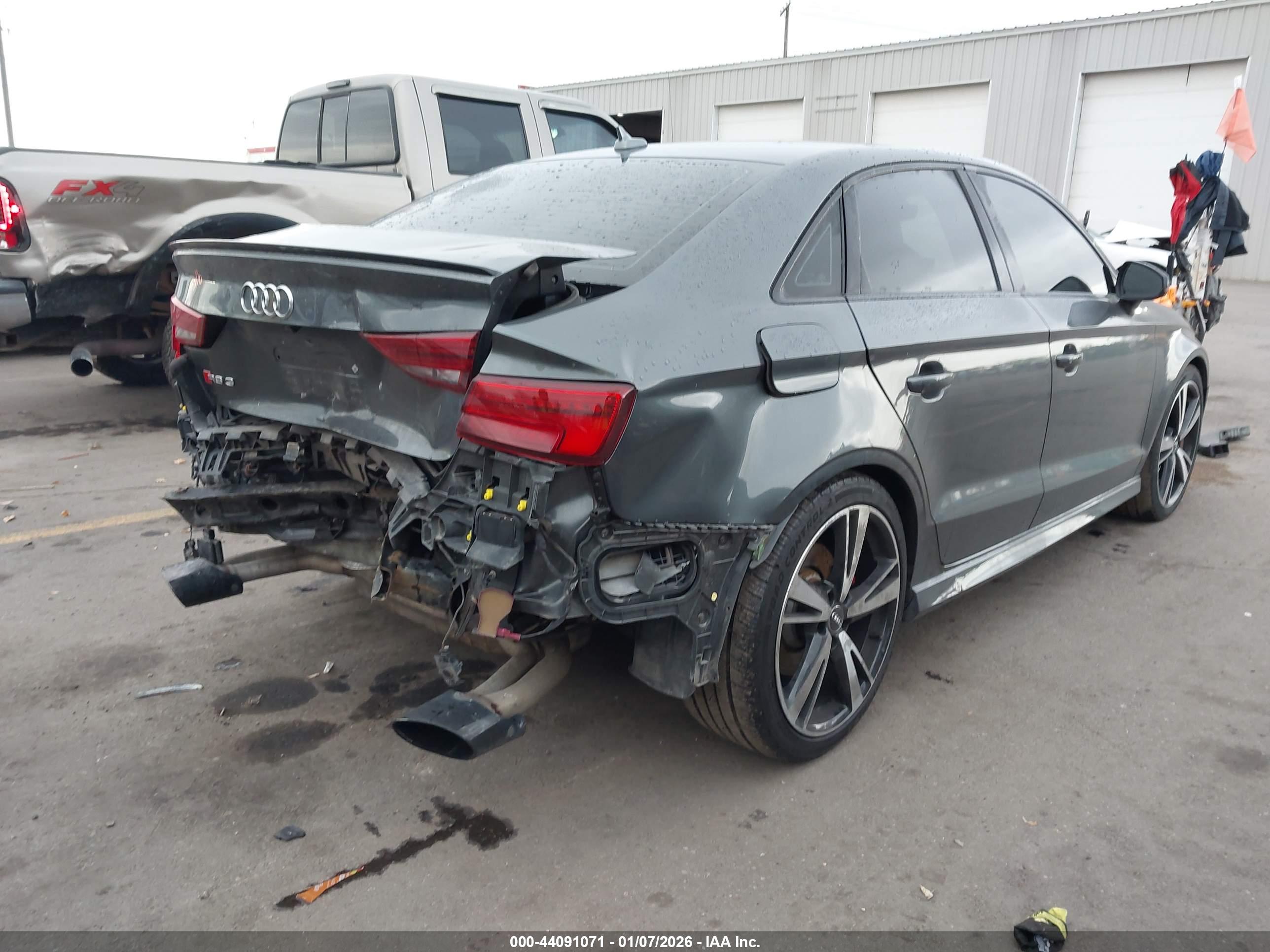 AUDI RS image 4