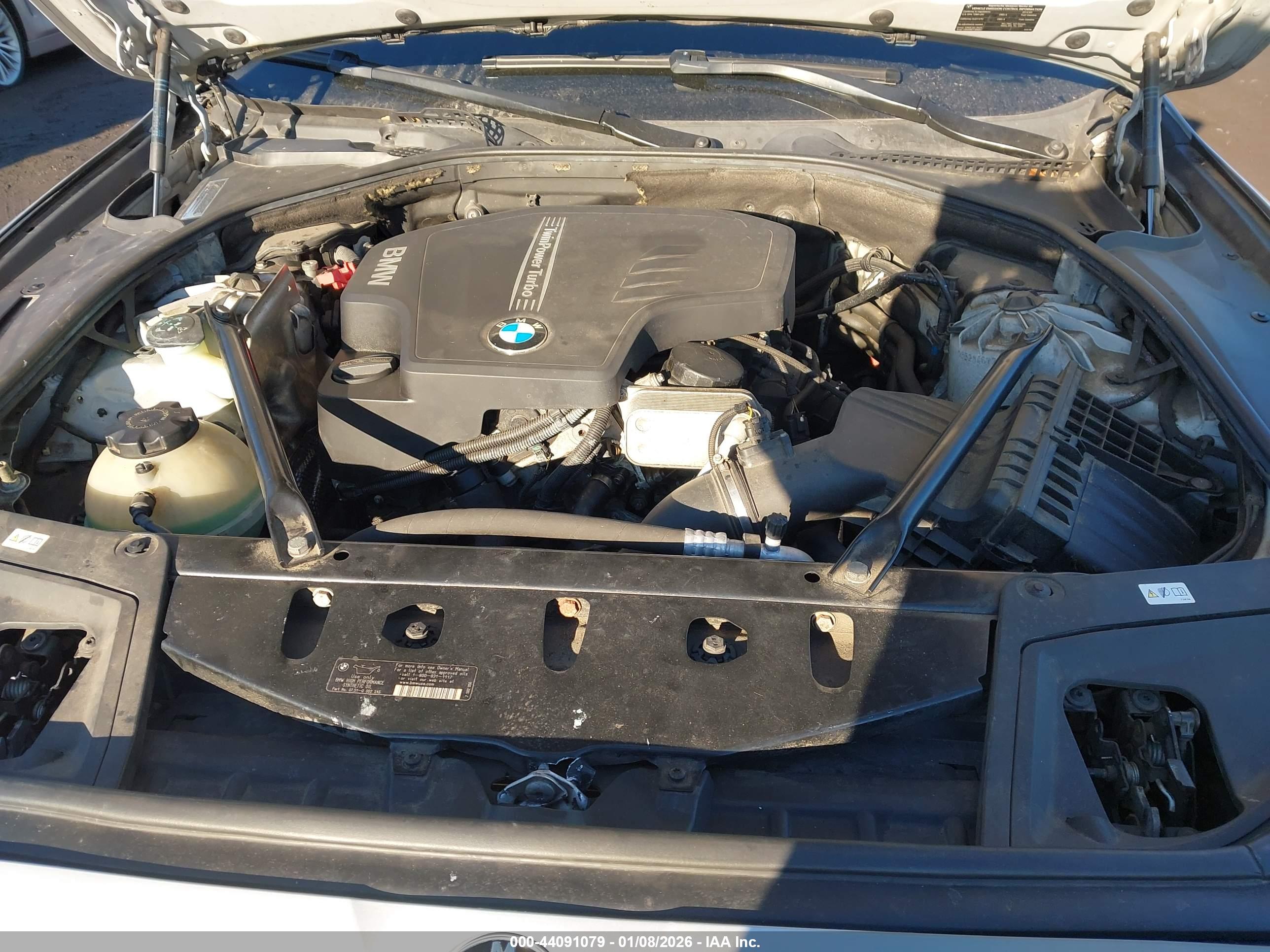 BMW 528I image 10