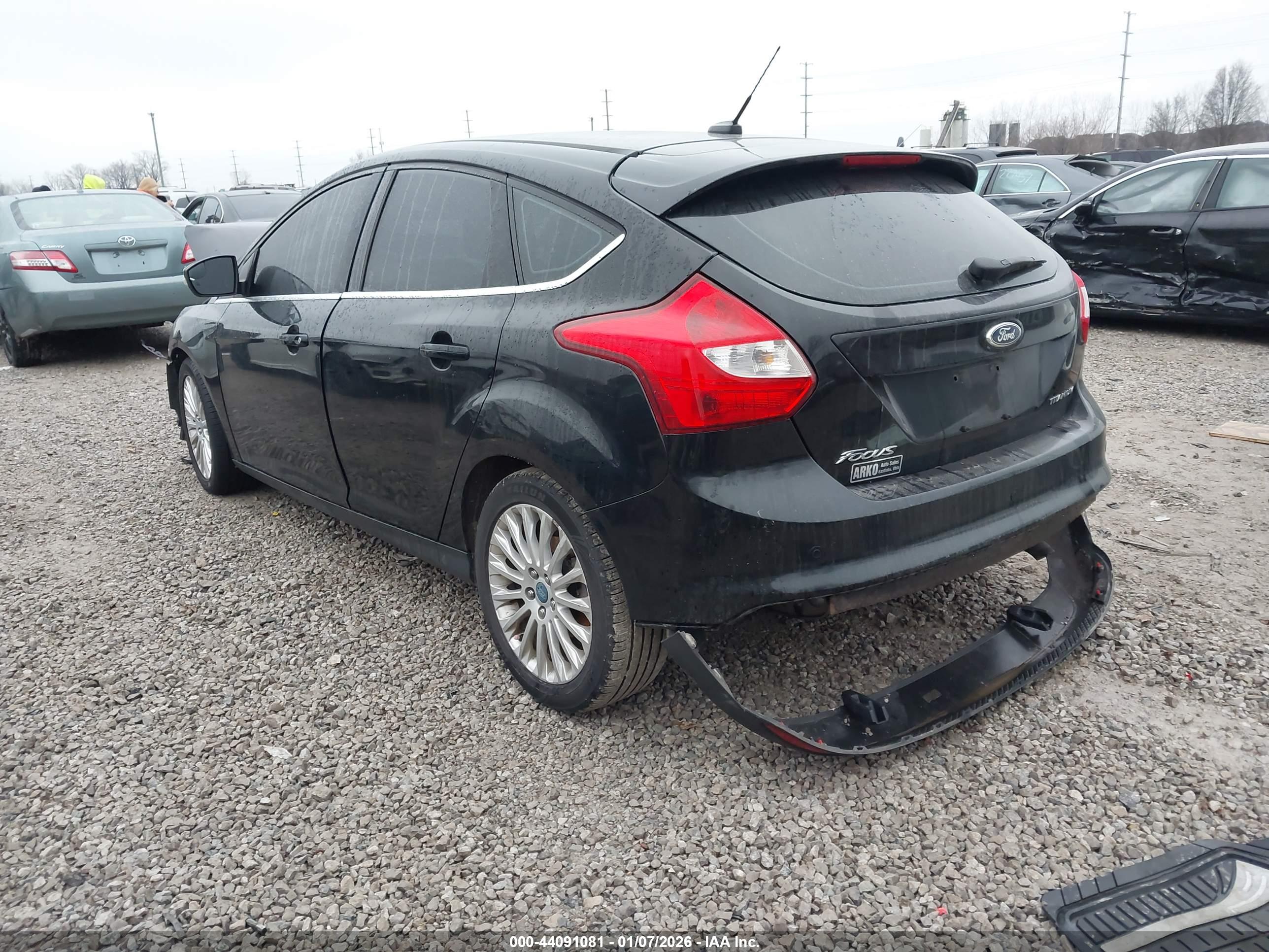 FORD FOCUS image 3