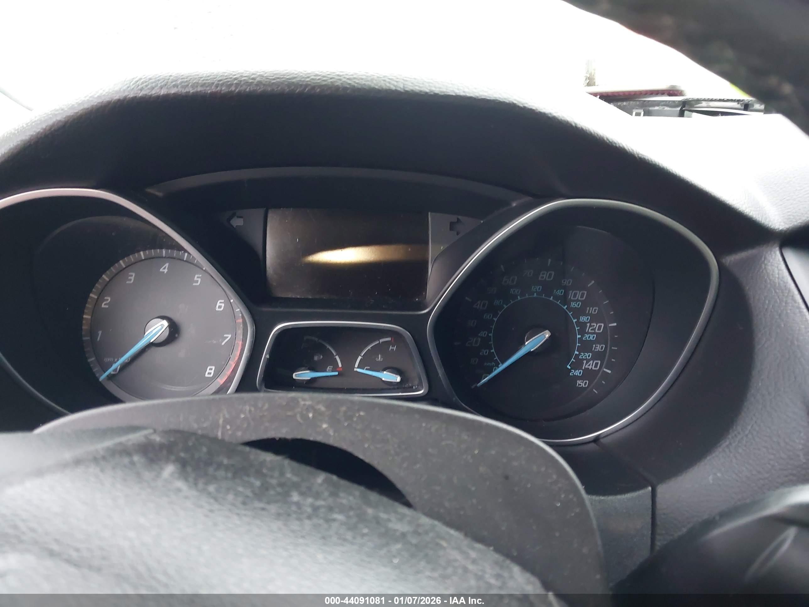 FORD FOCUS image 7