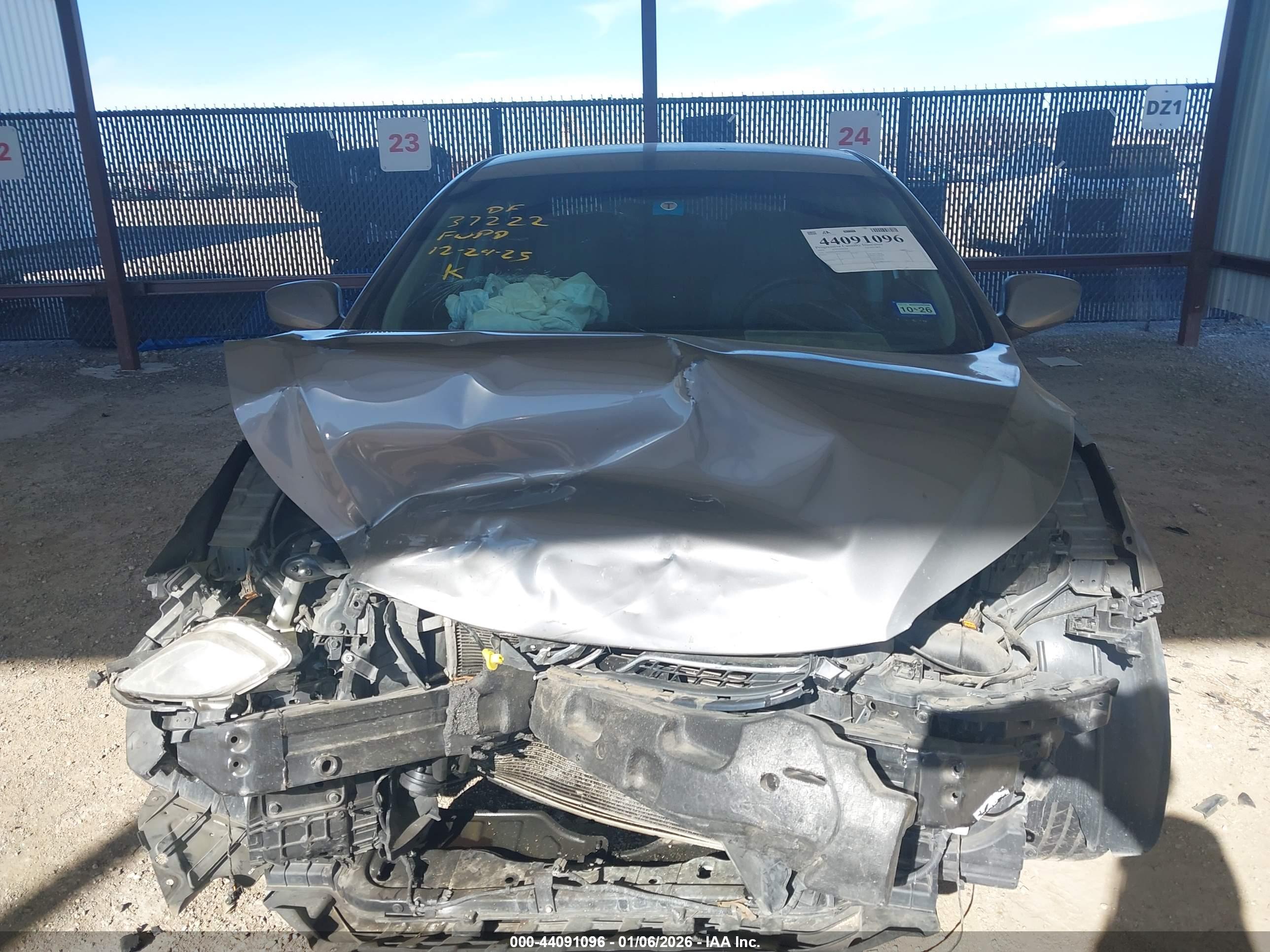 HYUNDAI ELANTRA image 6
