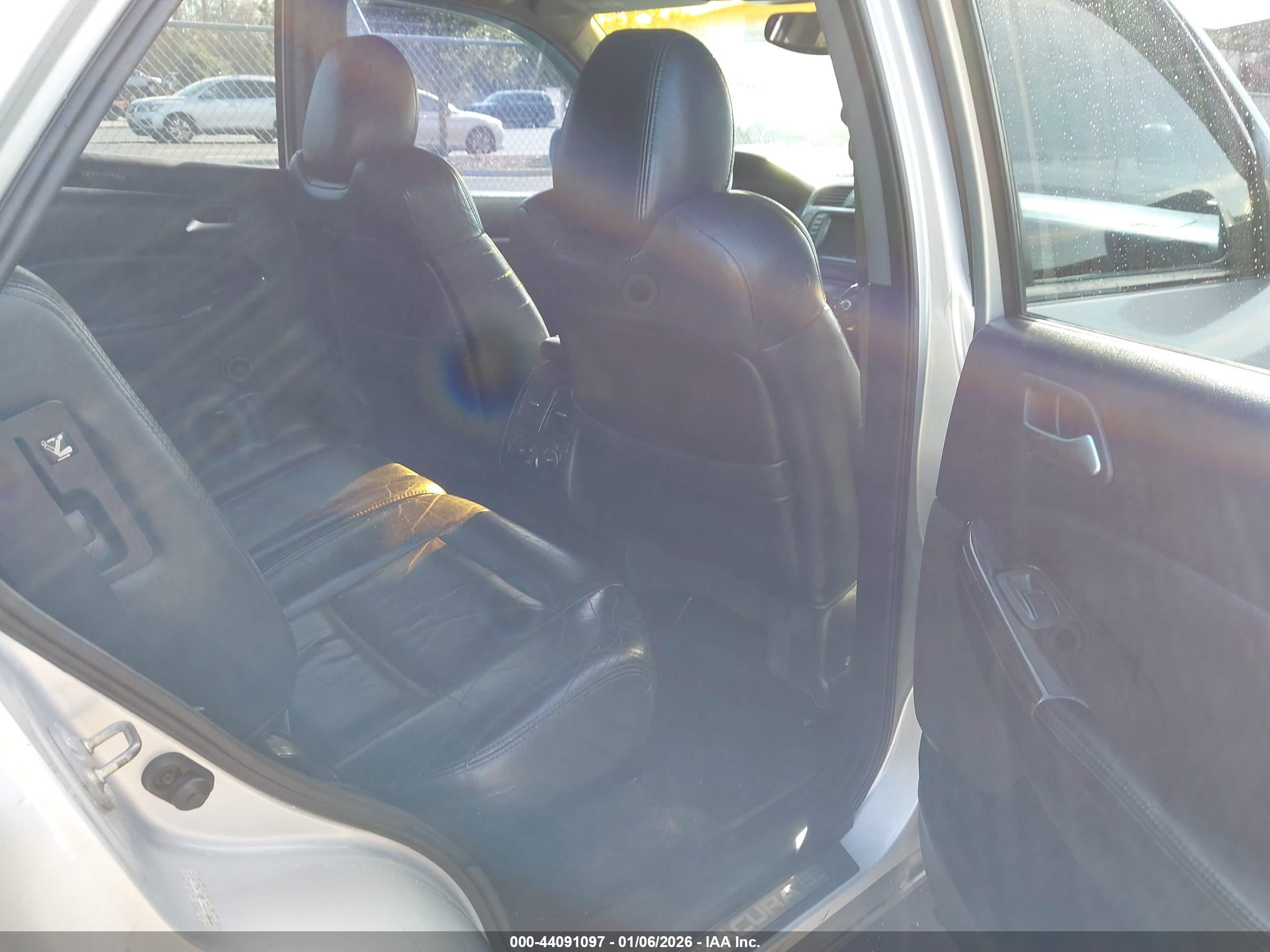 ACURA MDX image 8
