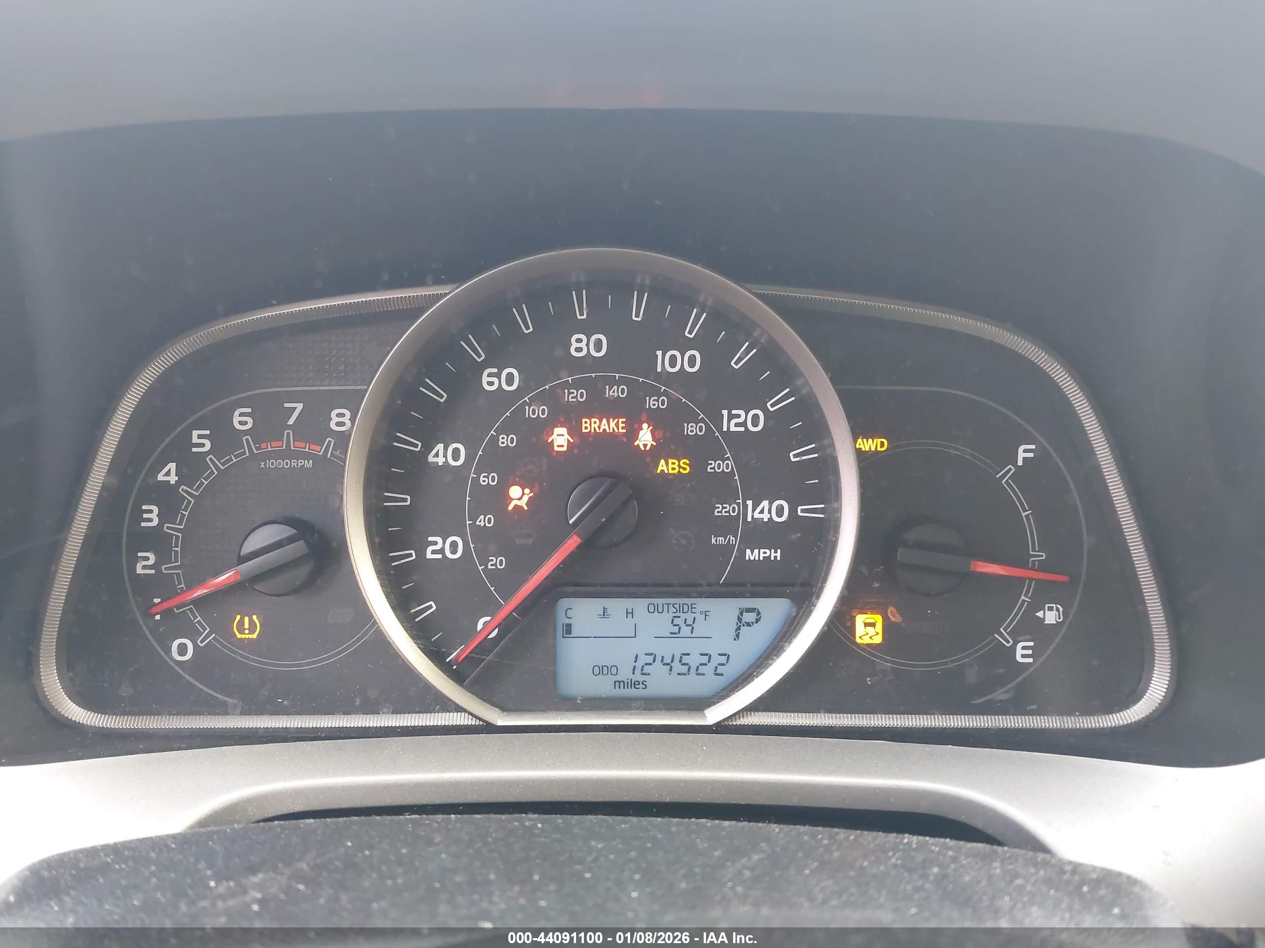 TOYOTA RAV4 image 7