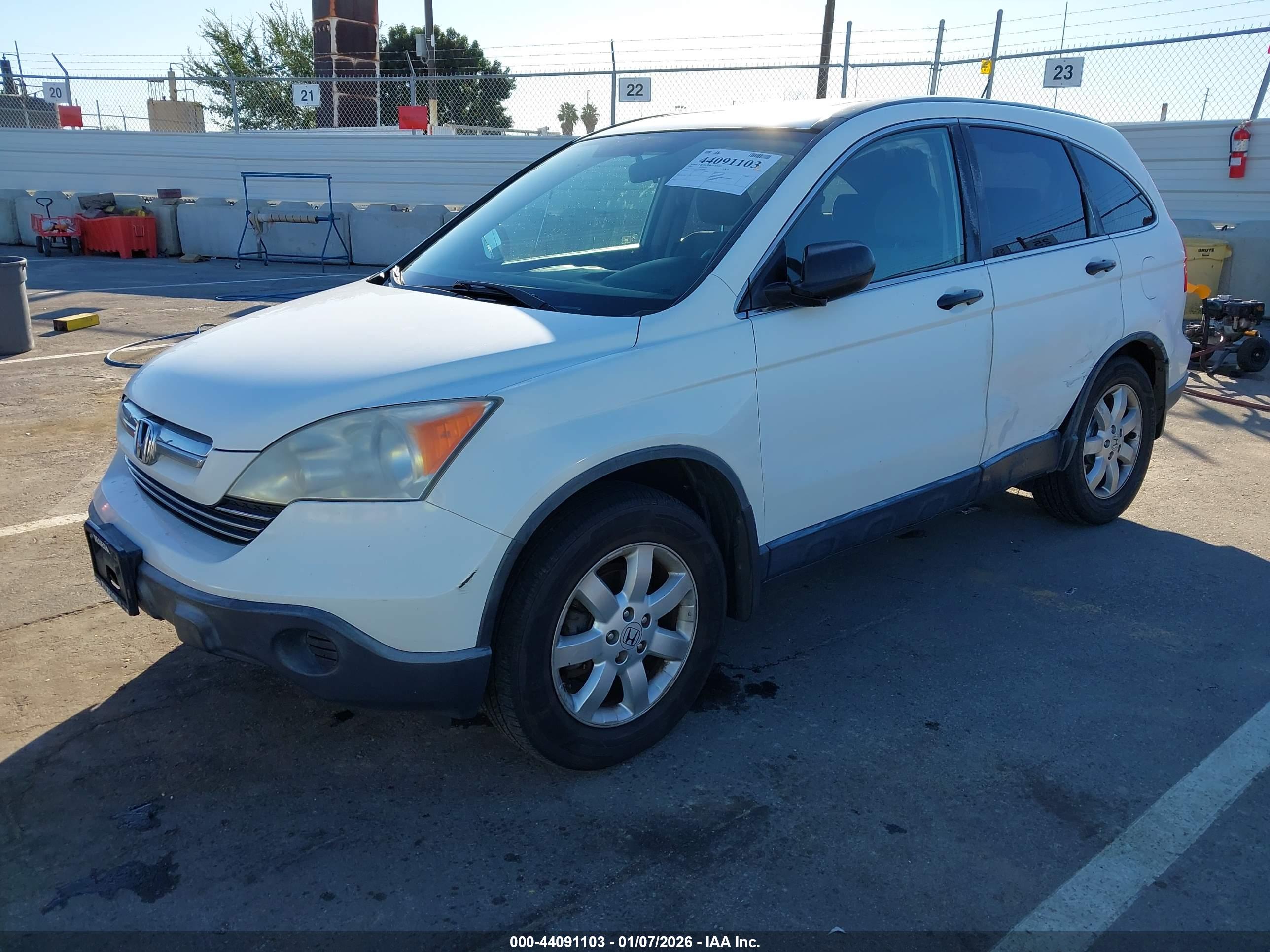 HONDA CR-V image 2