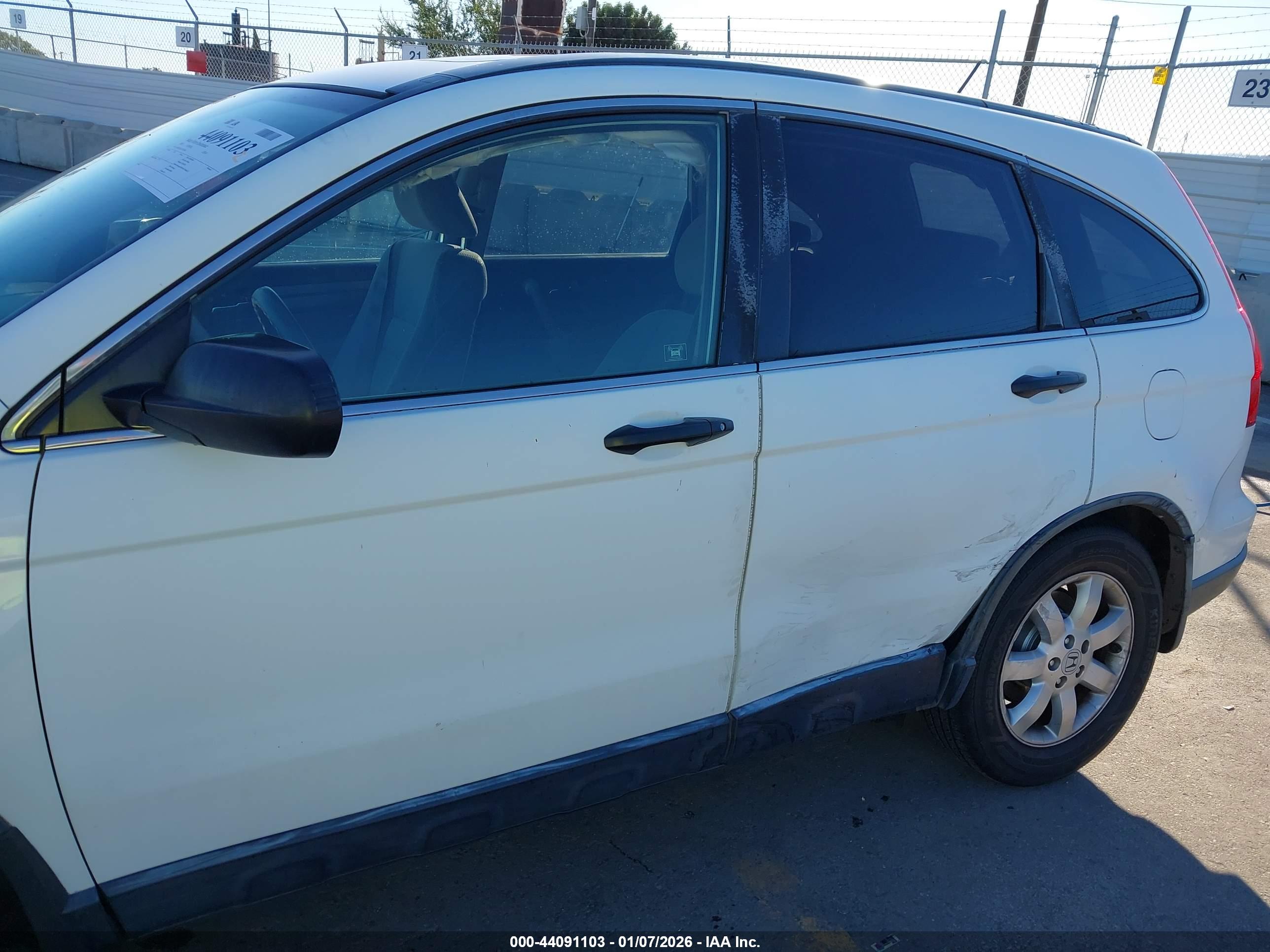 HONDA CR-V image 6