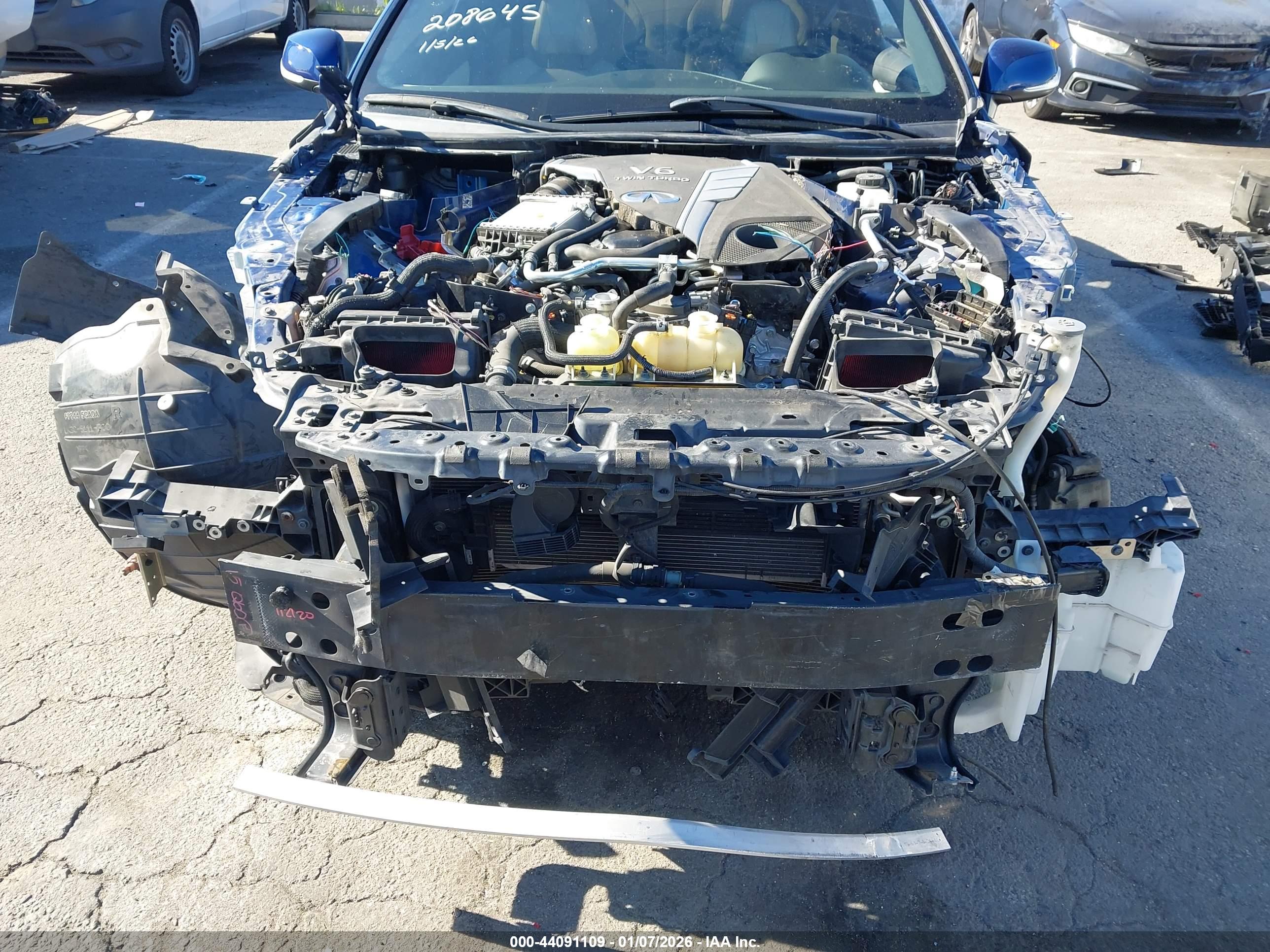 INFINITI Q60 image 6