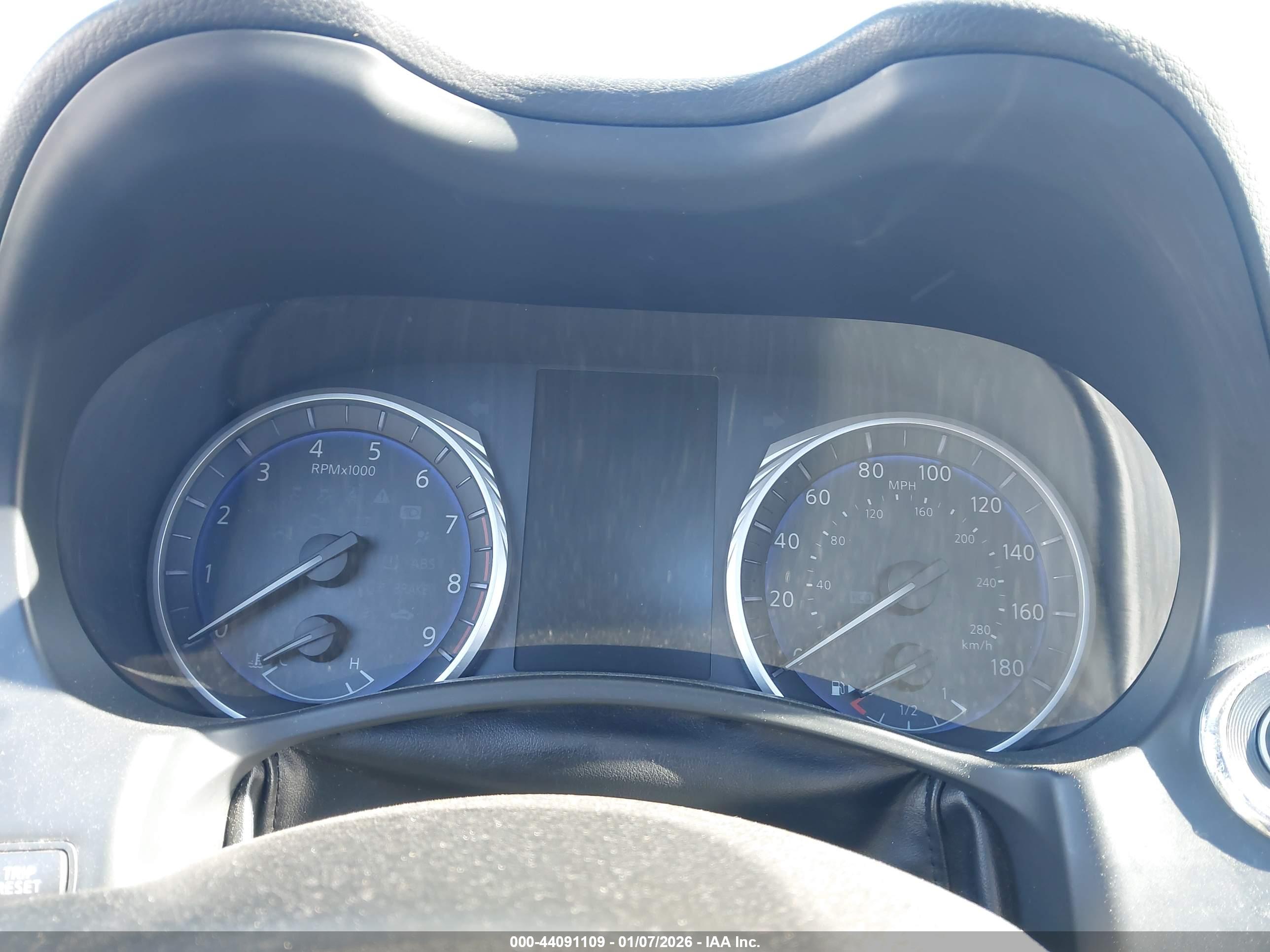 INFINITI Q60 image 7