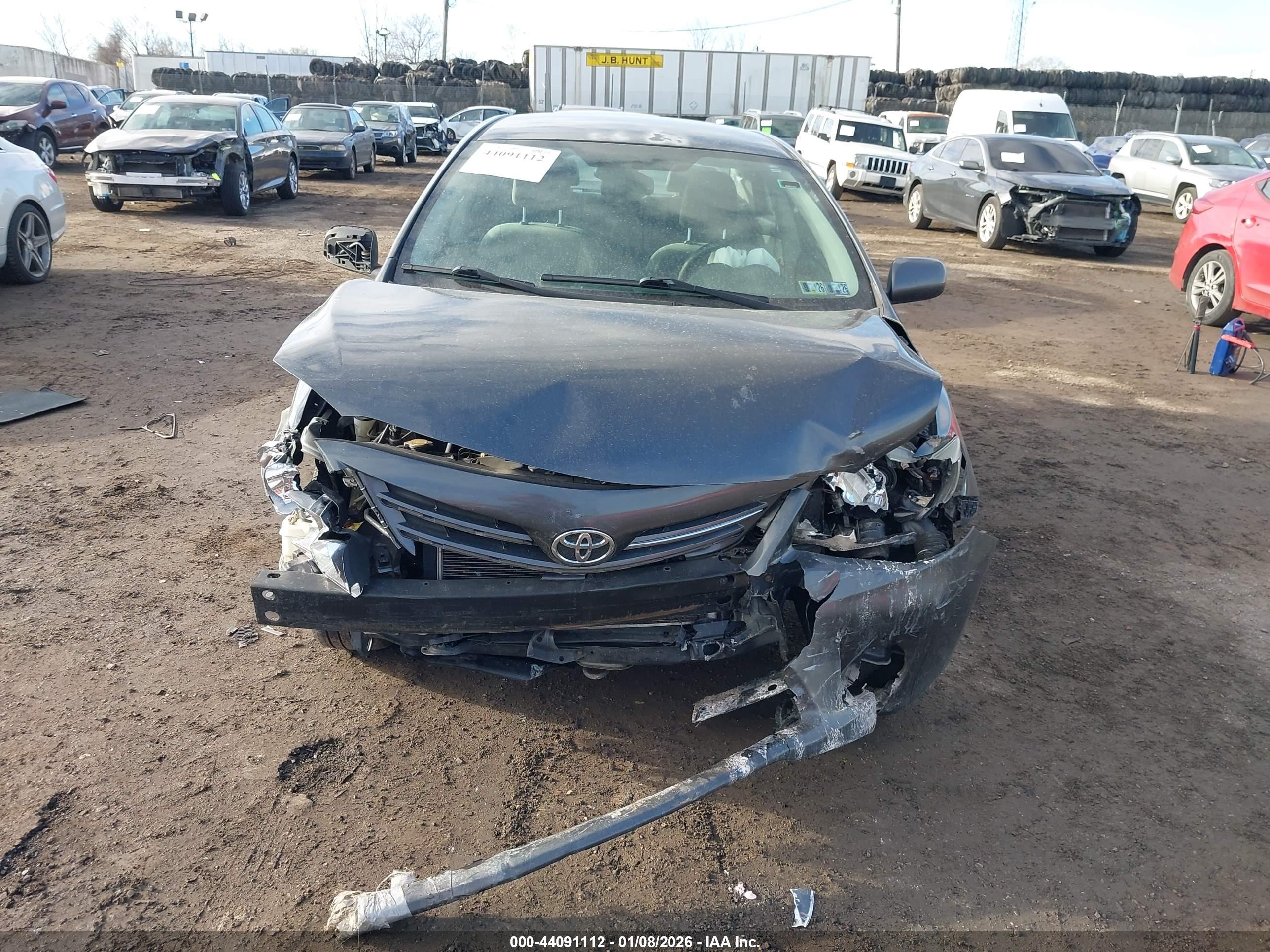 TOYOTA COROLLA image 6