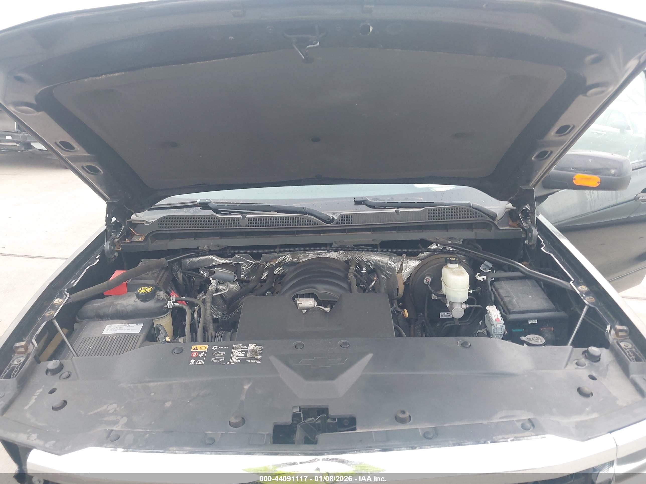 CHEVROLET SILVERADO image 10