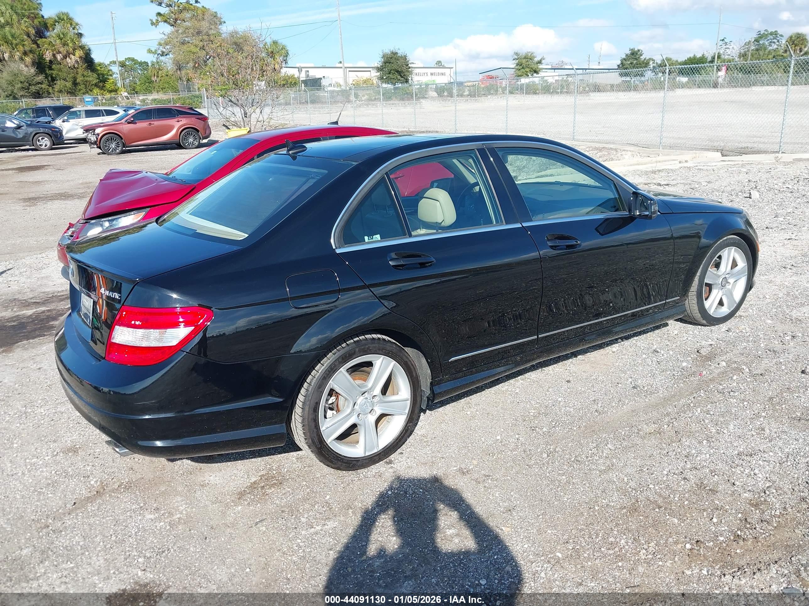 MERCEDES-BENZ C image 4