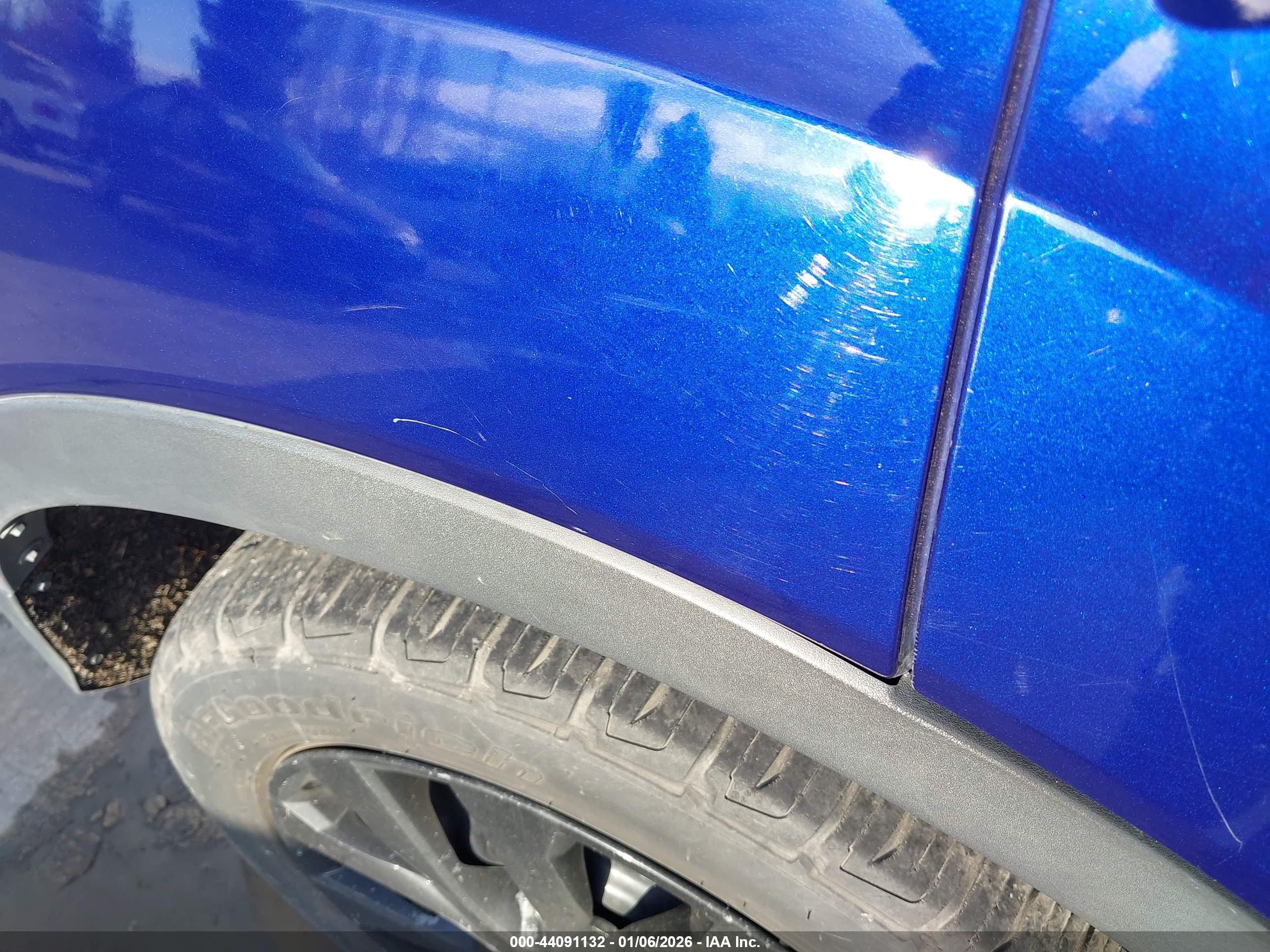 FORD ESCAPE image 6