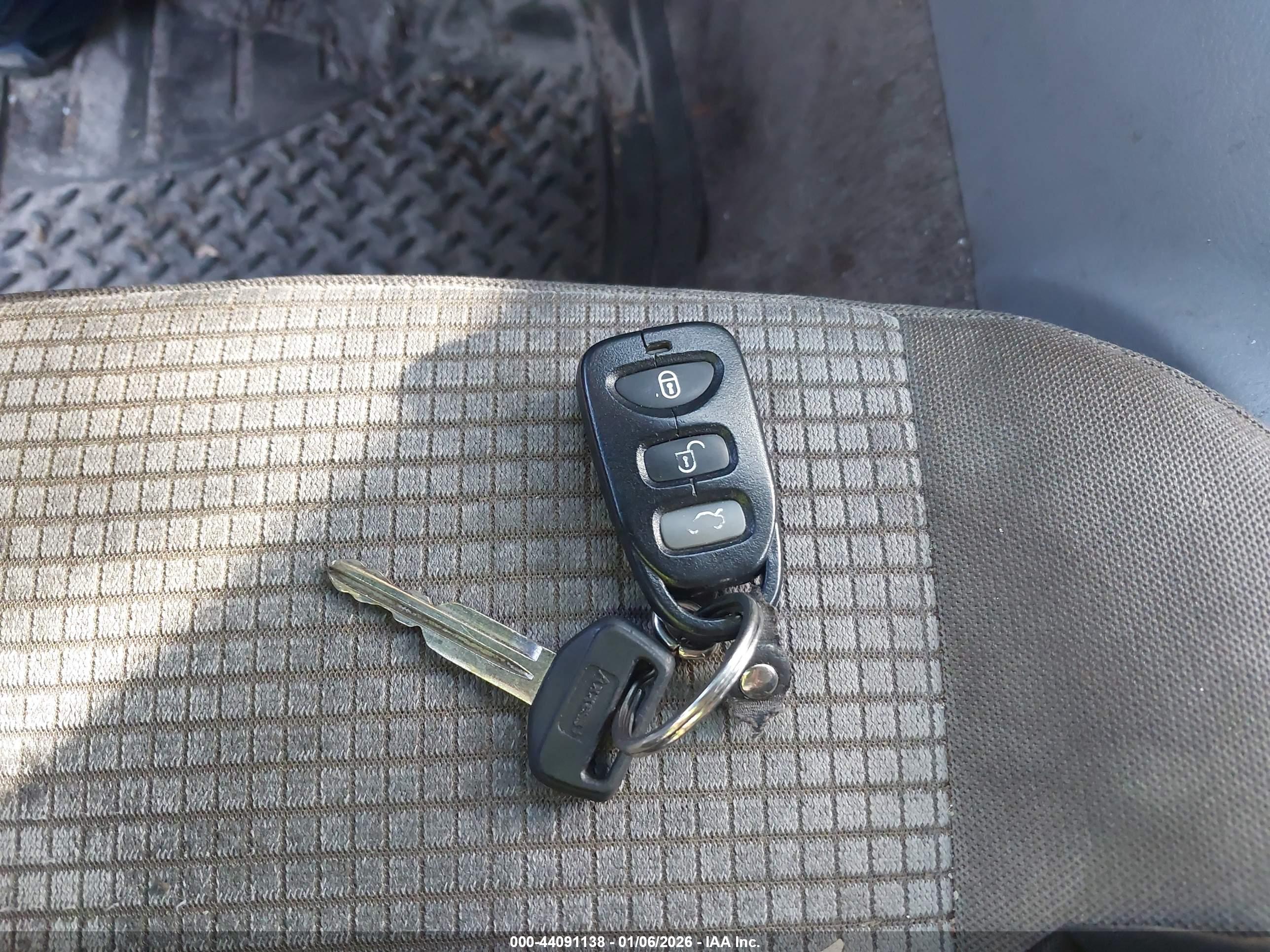 KIA SORENTO image 11