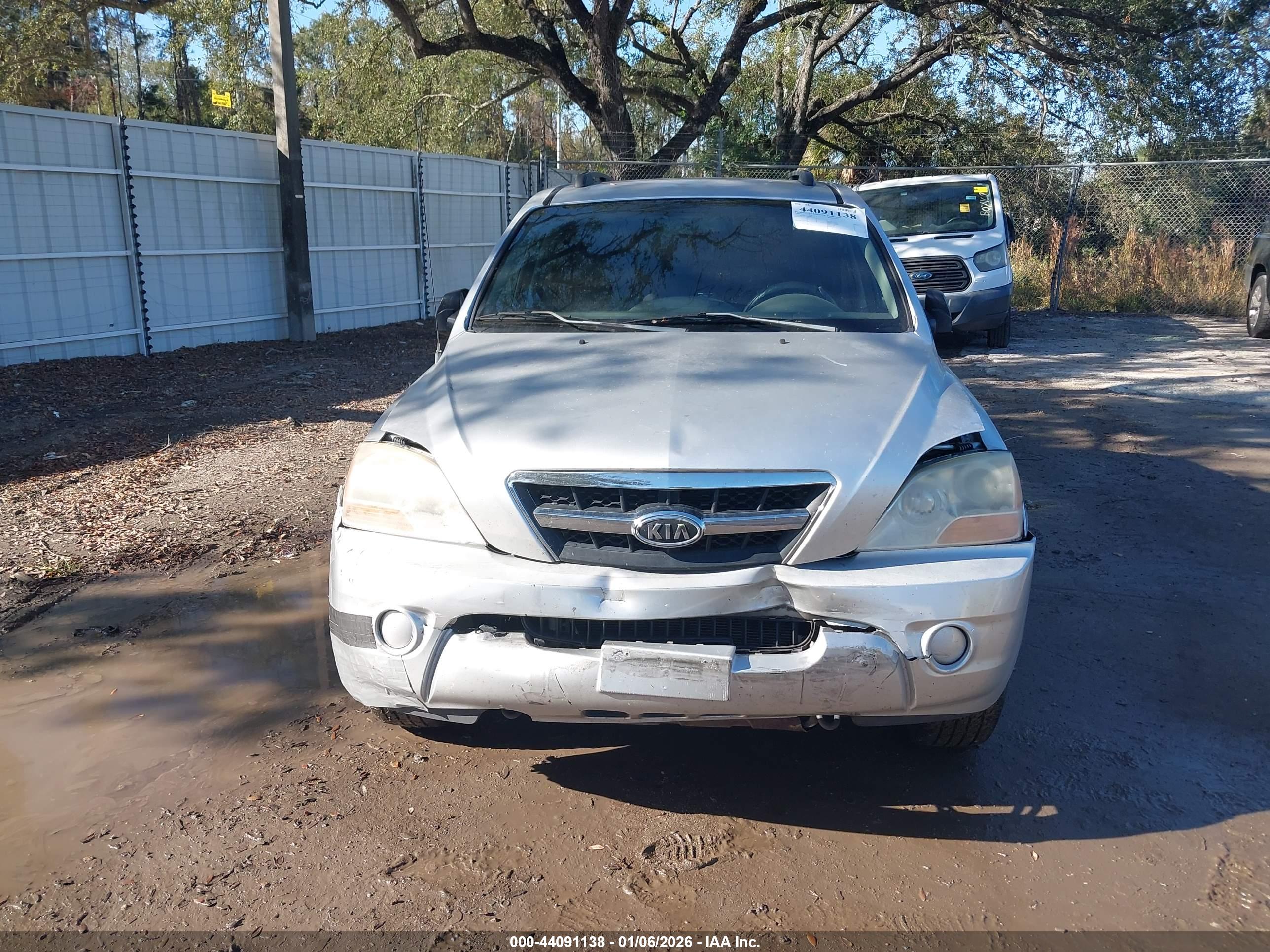 KIA SORENTO image 6