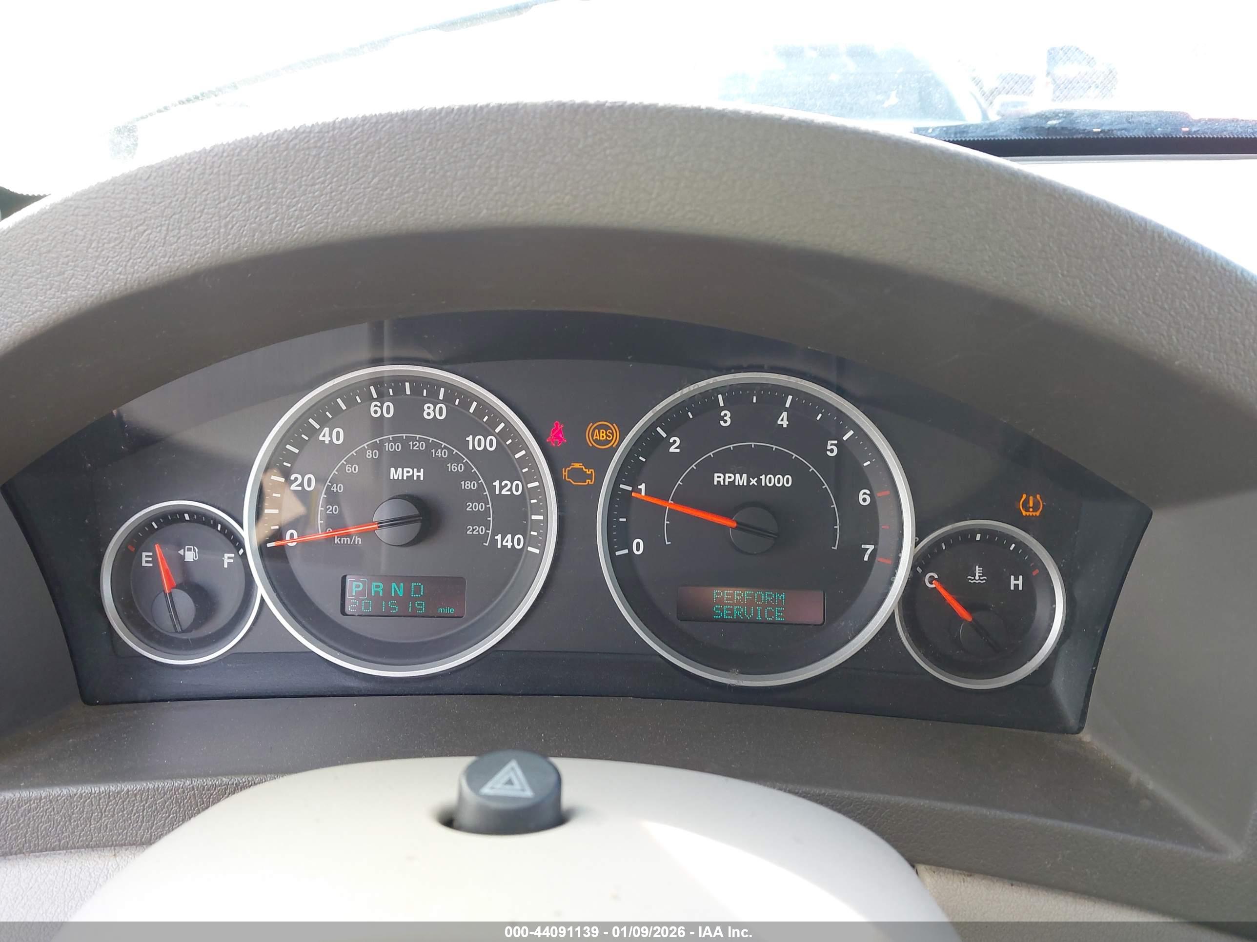 JEEP GRAND image 7