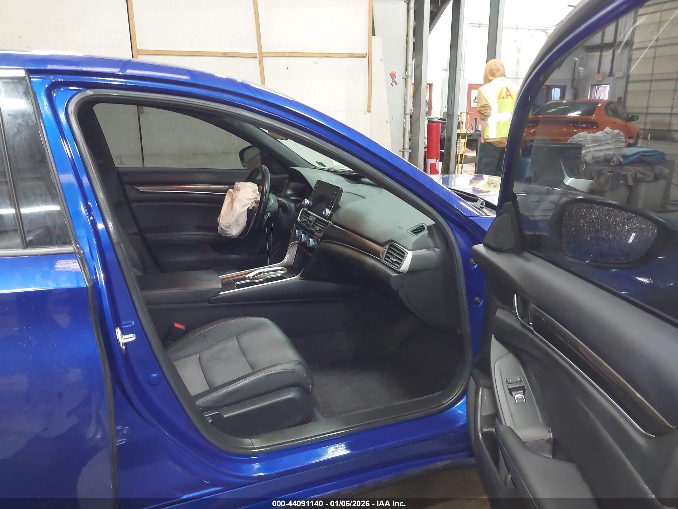 HONDA ACCORD image 5