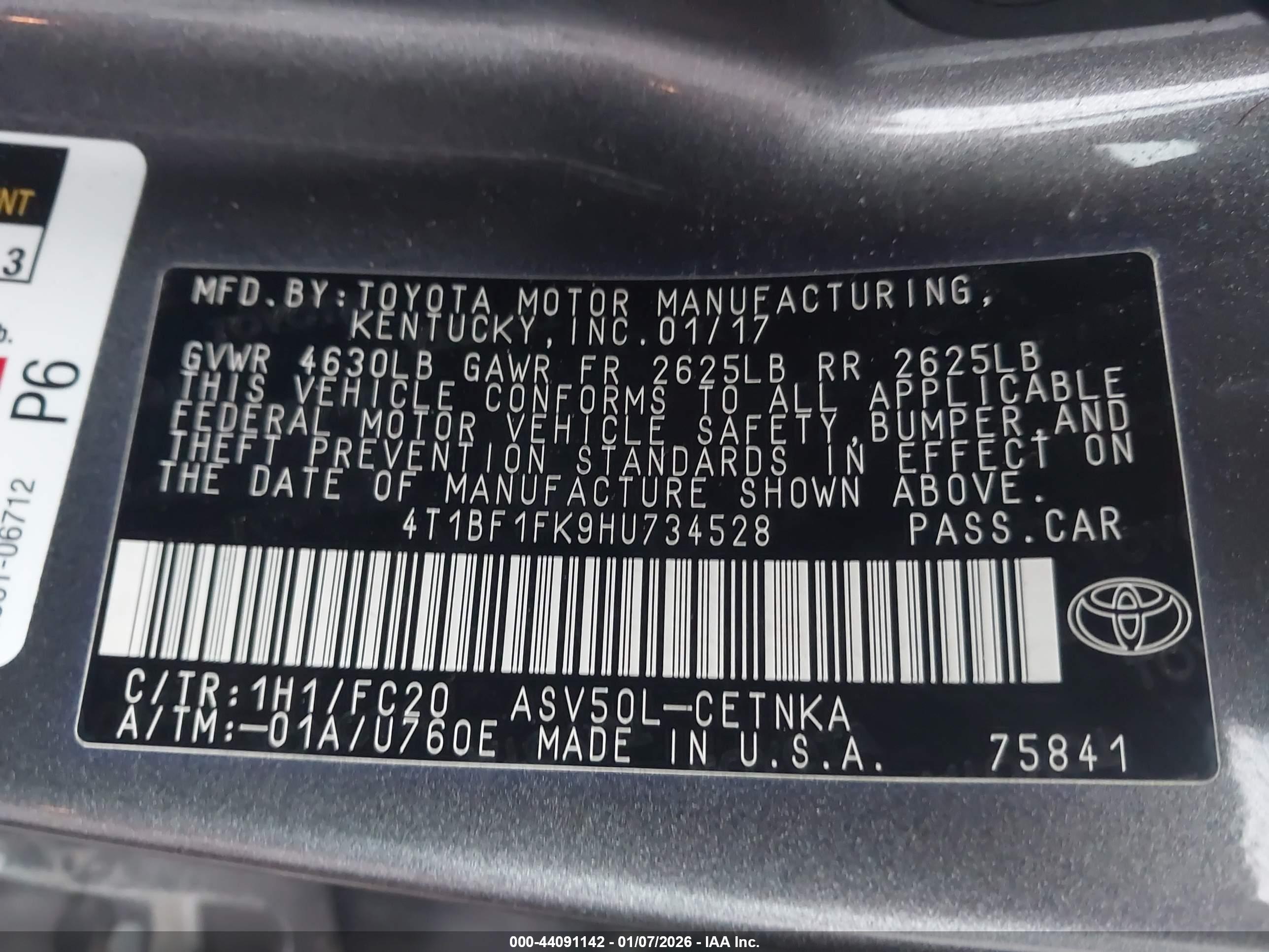 TOYOTA CAMRY image 9