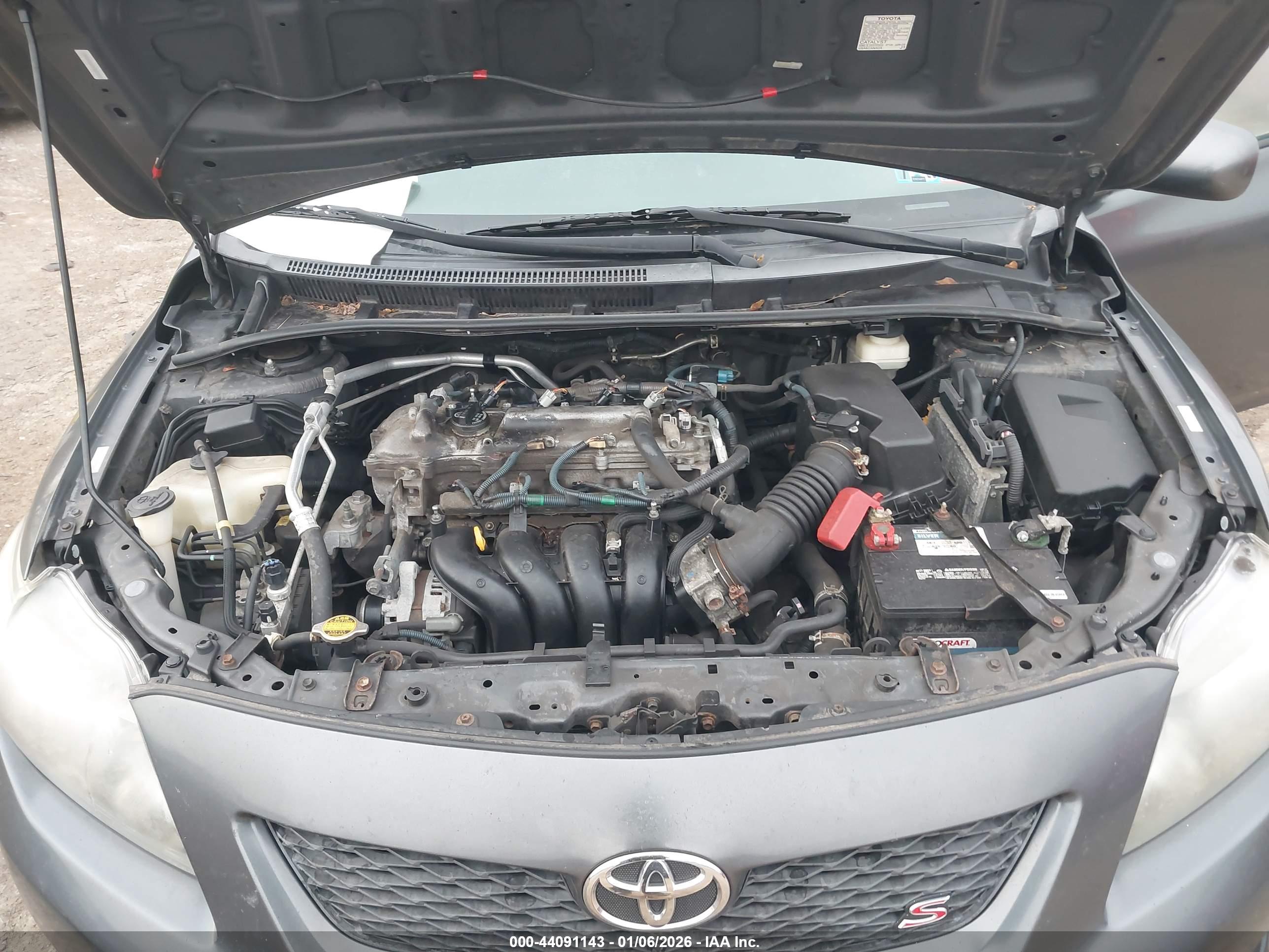 TOYOTA COROLLA image 10