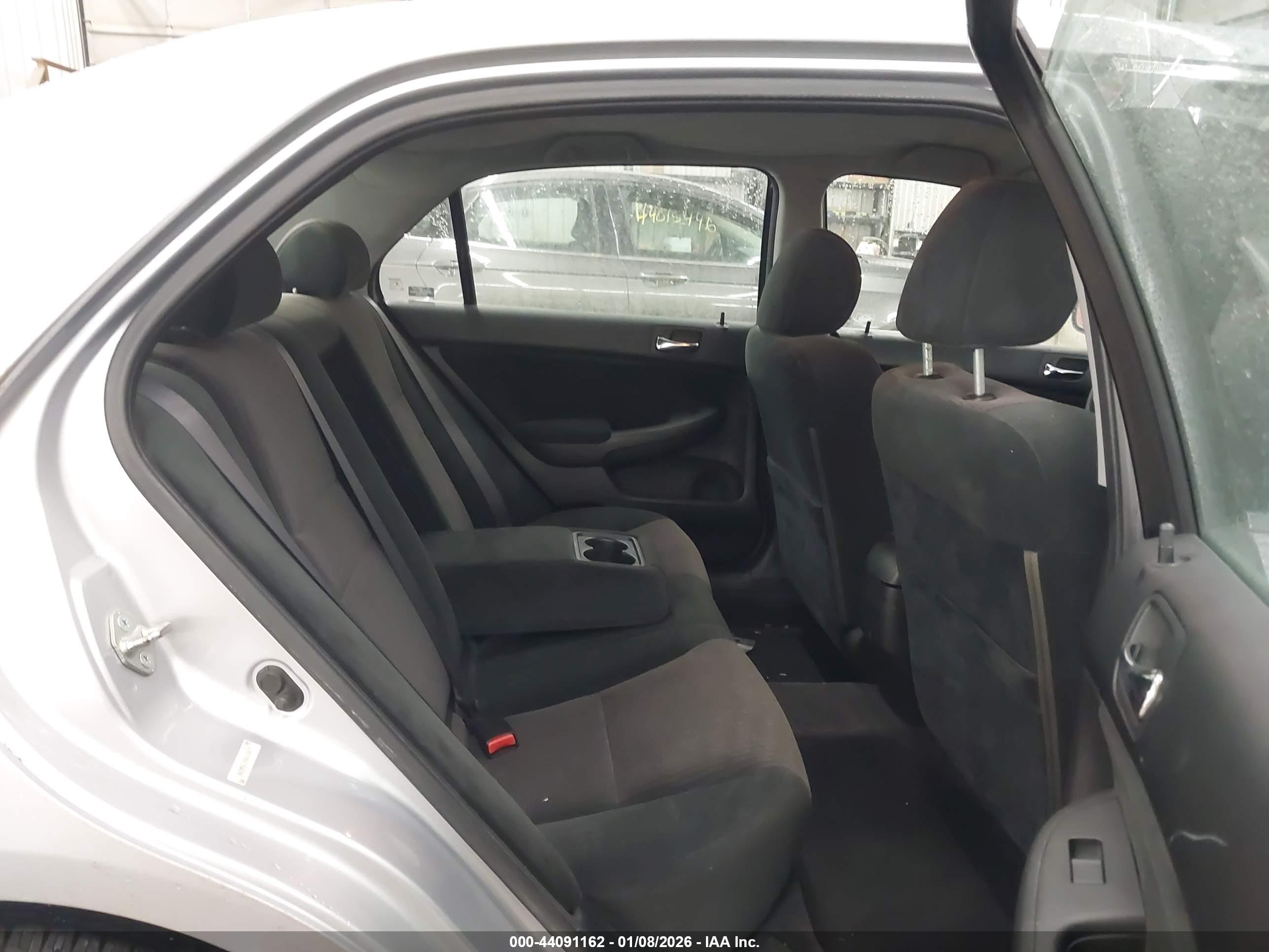 HONDA ACCORD image 8