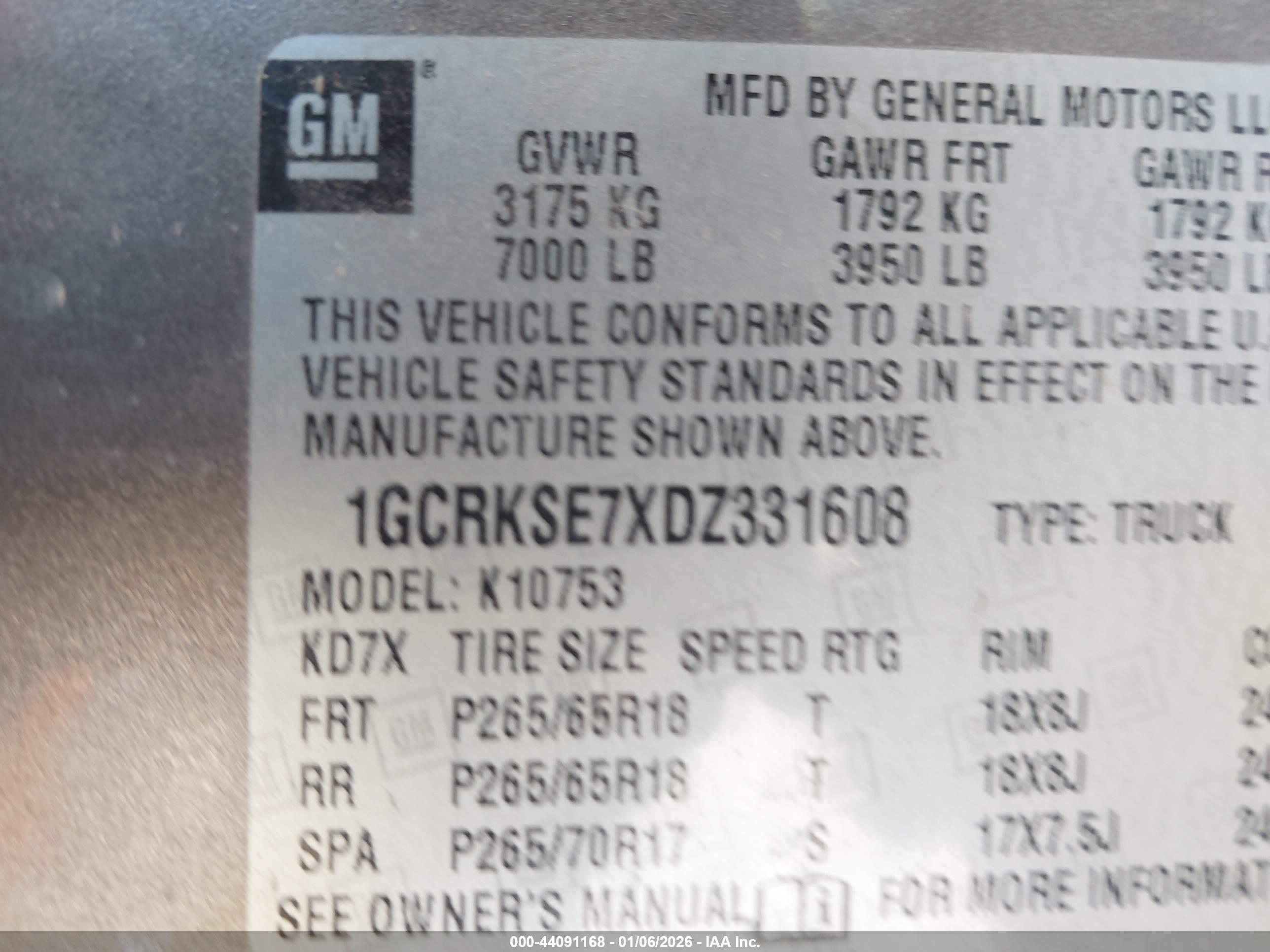 CHEVROLET SILVERADO image 9