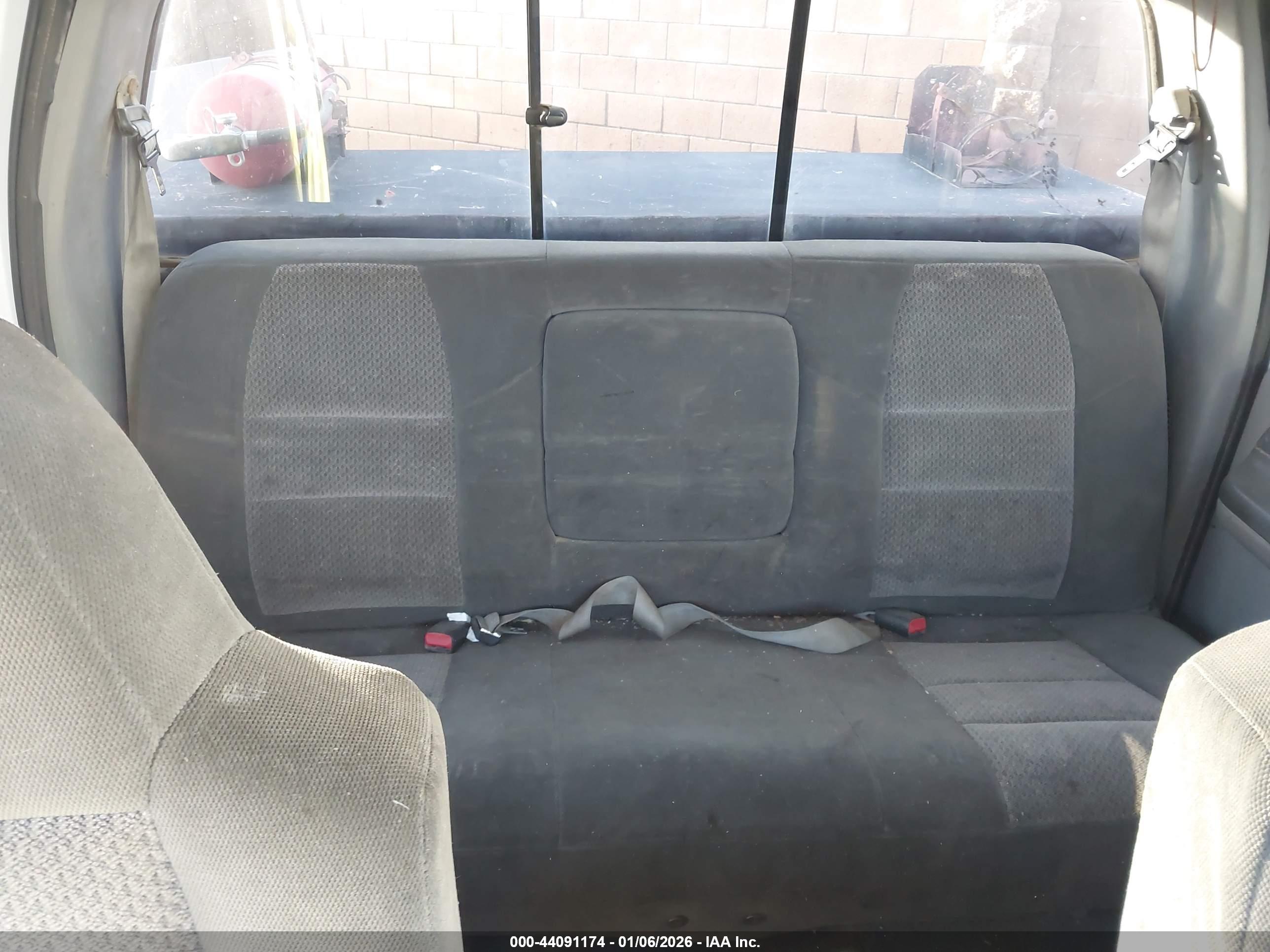 FORD F-350 image 8