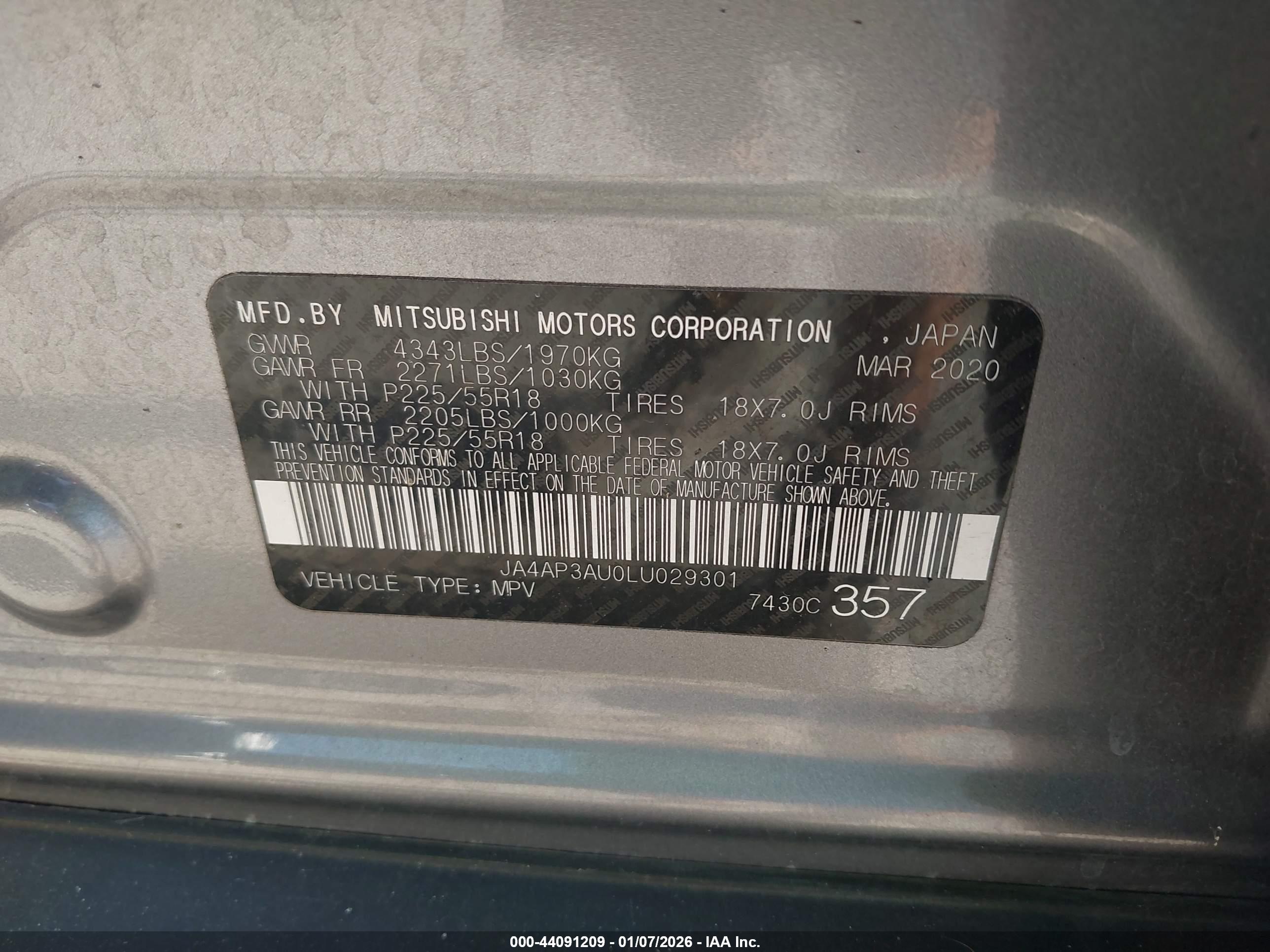 MITSUBISHI OUTLANDER image 9