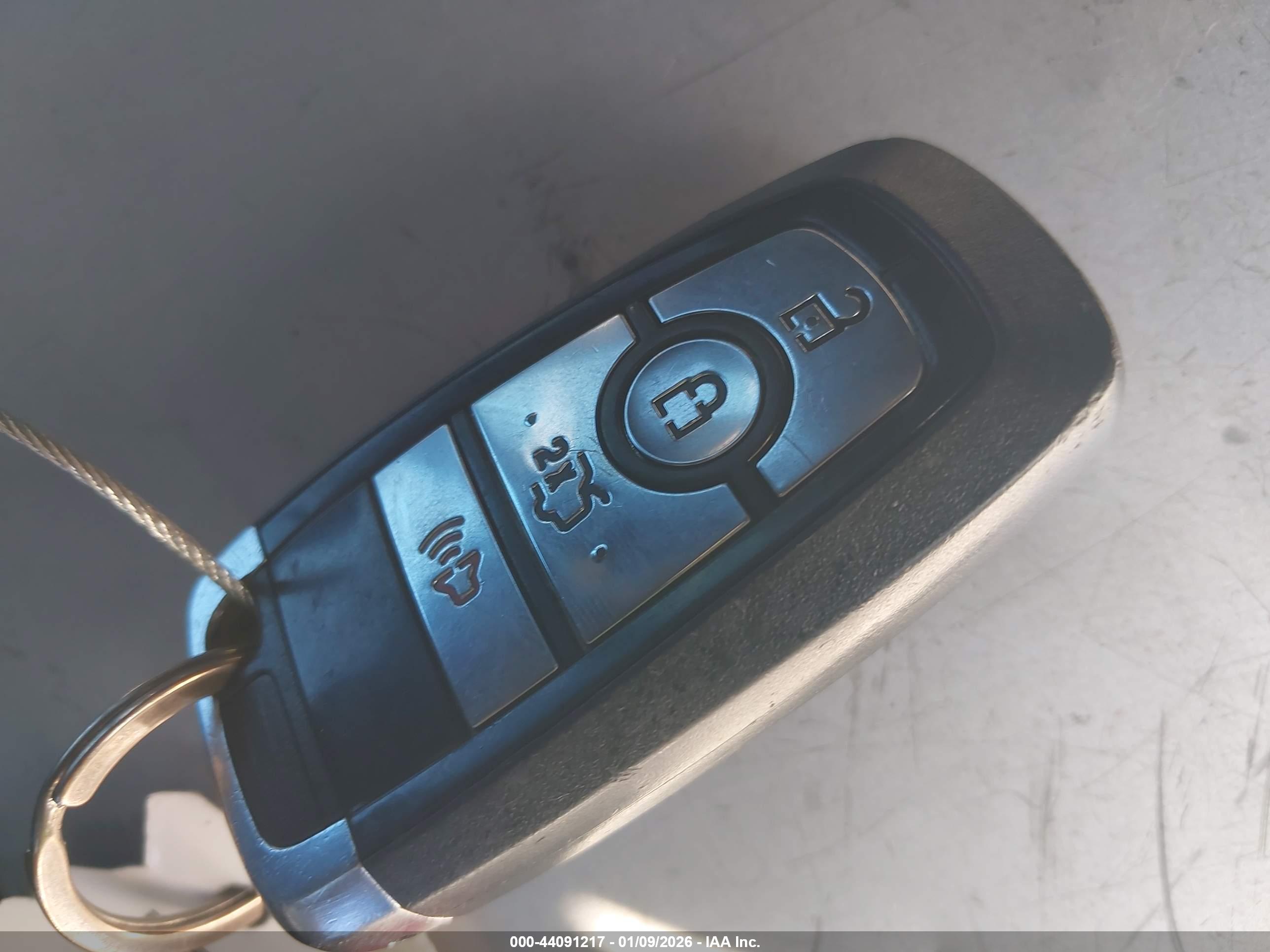 FORD MUSTANG image 11