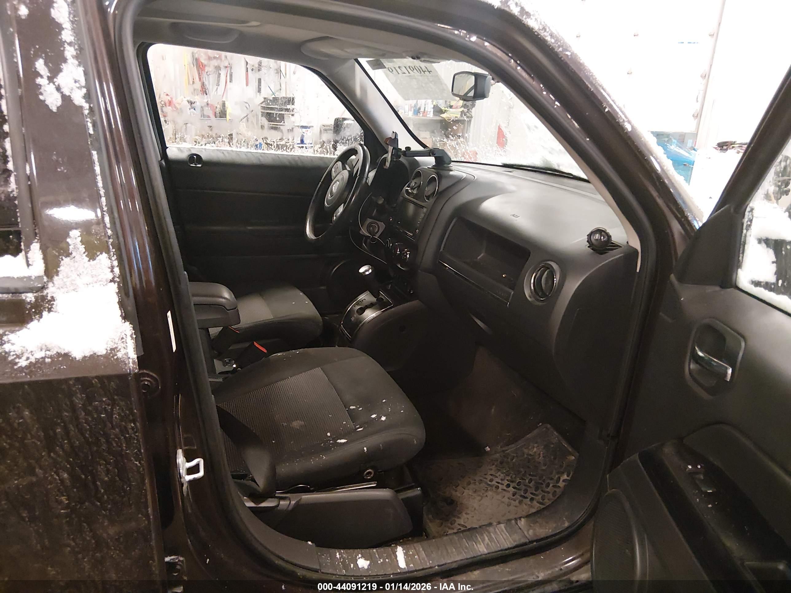 JEEP PATRIOT image 5