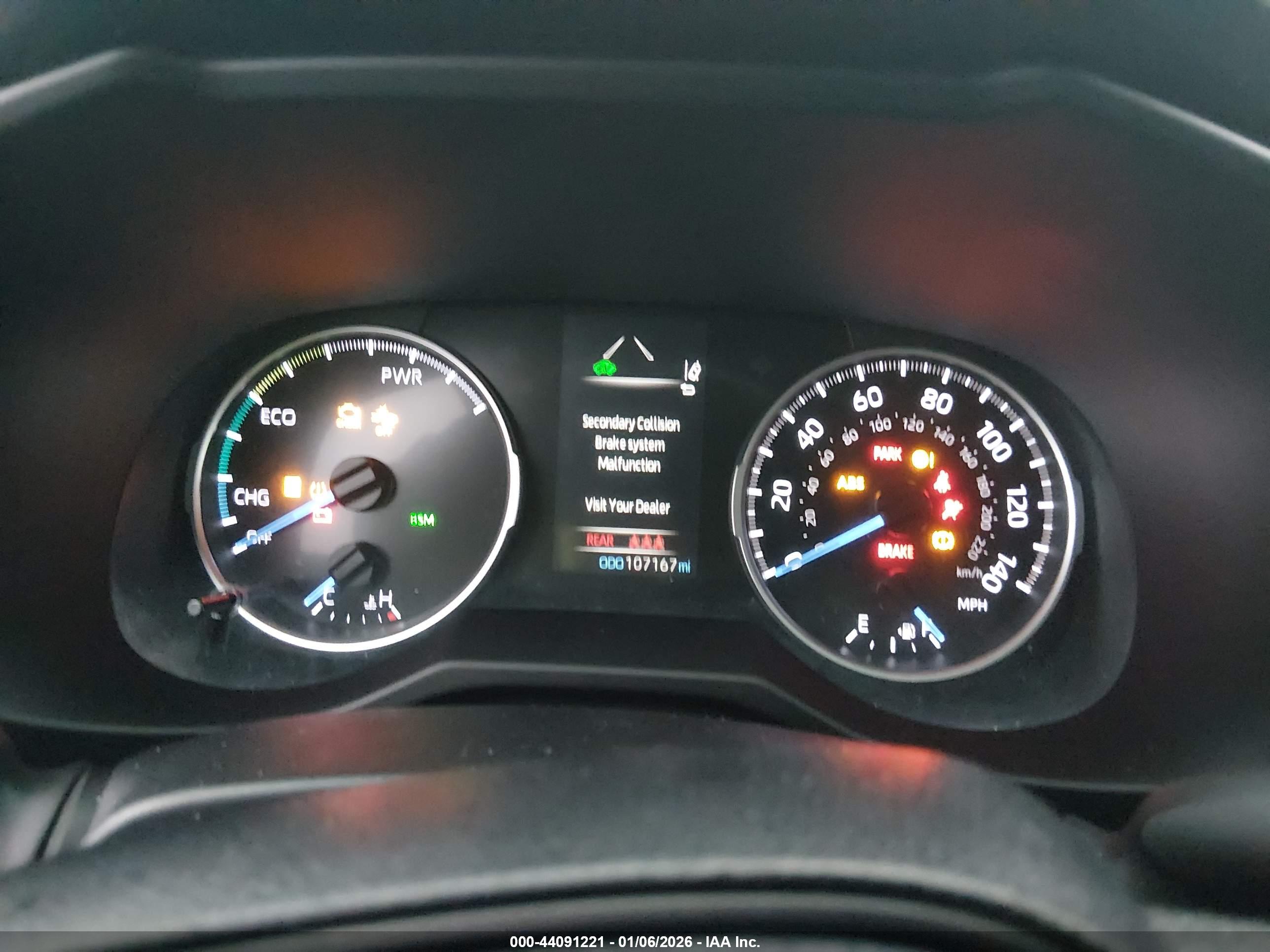 TOYOTA RAV4 image 7