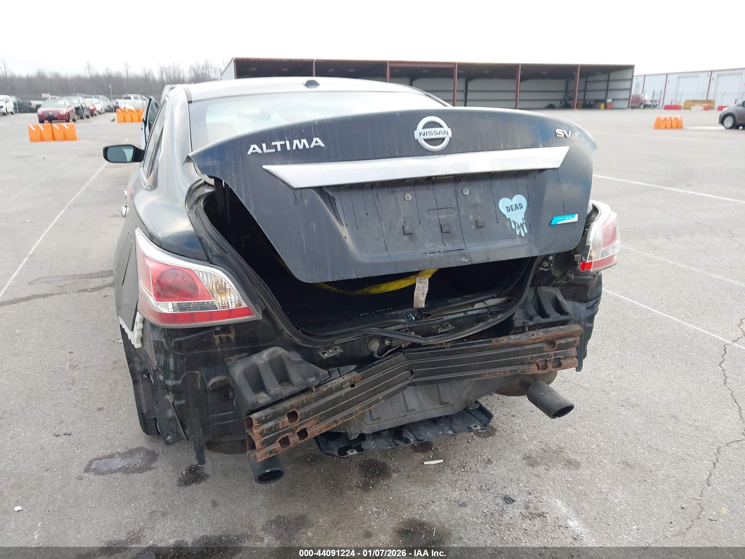 NISSAN ALTIMA image 6