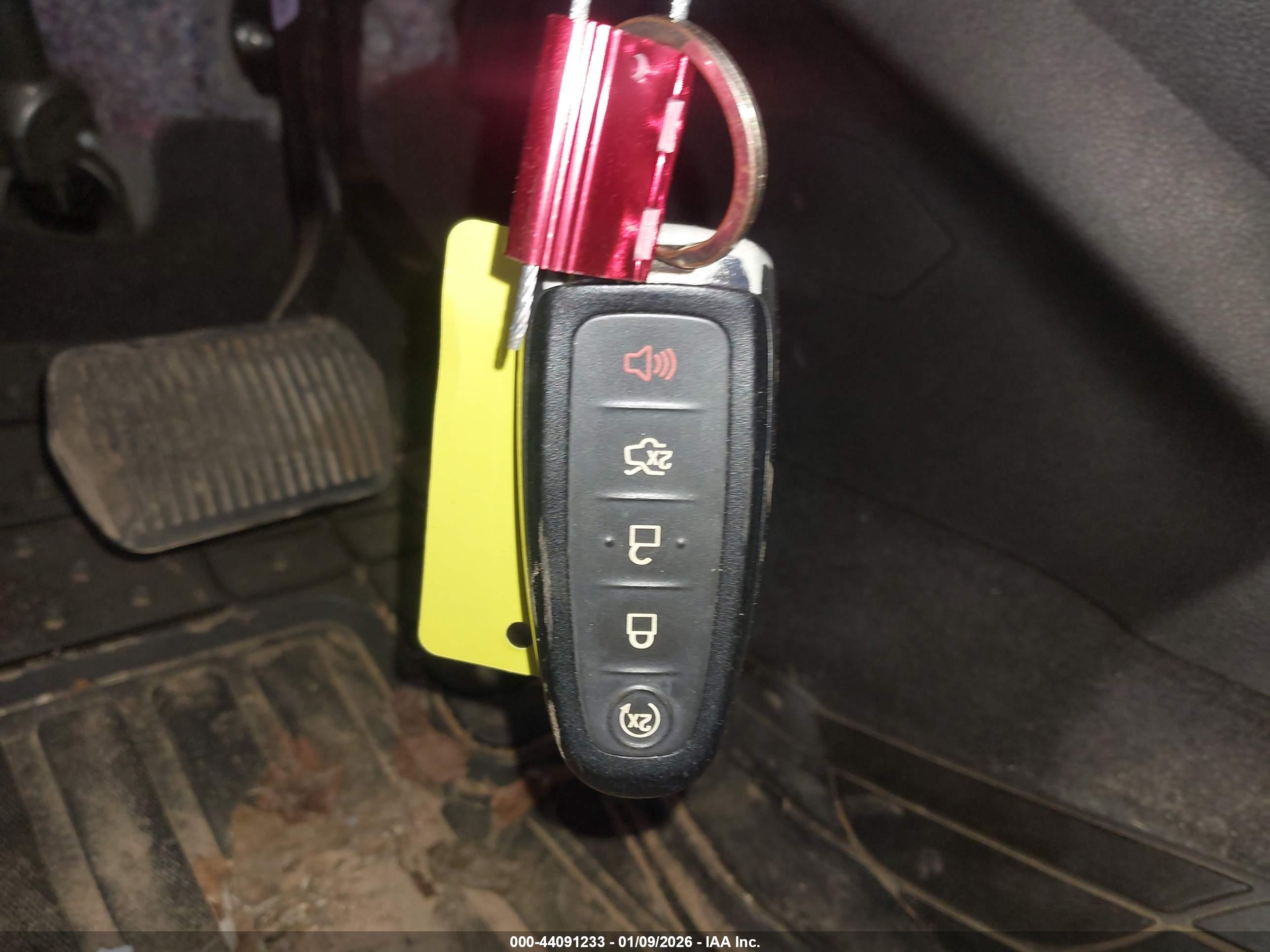 FORD ESCAPE image 11