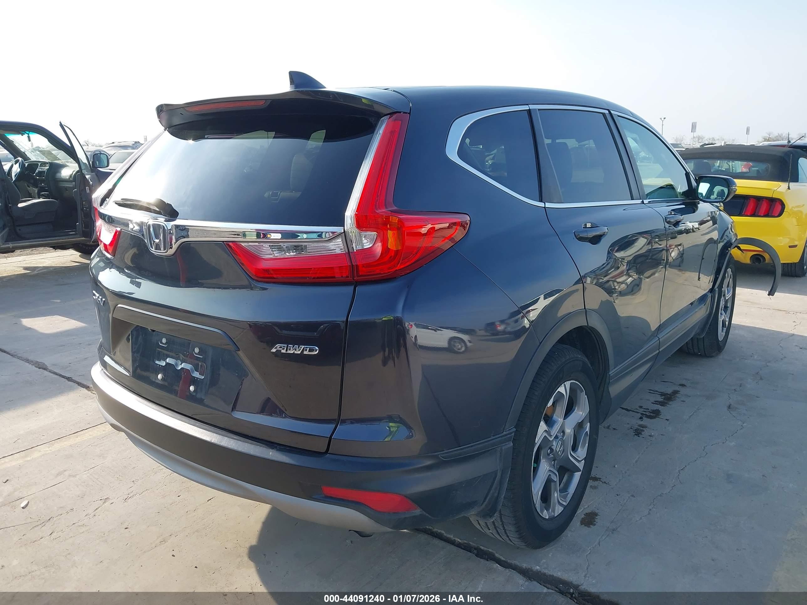 HONDA CR-V image 4