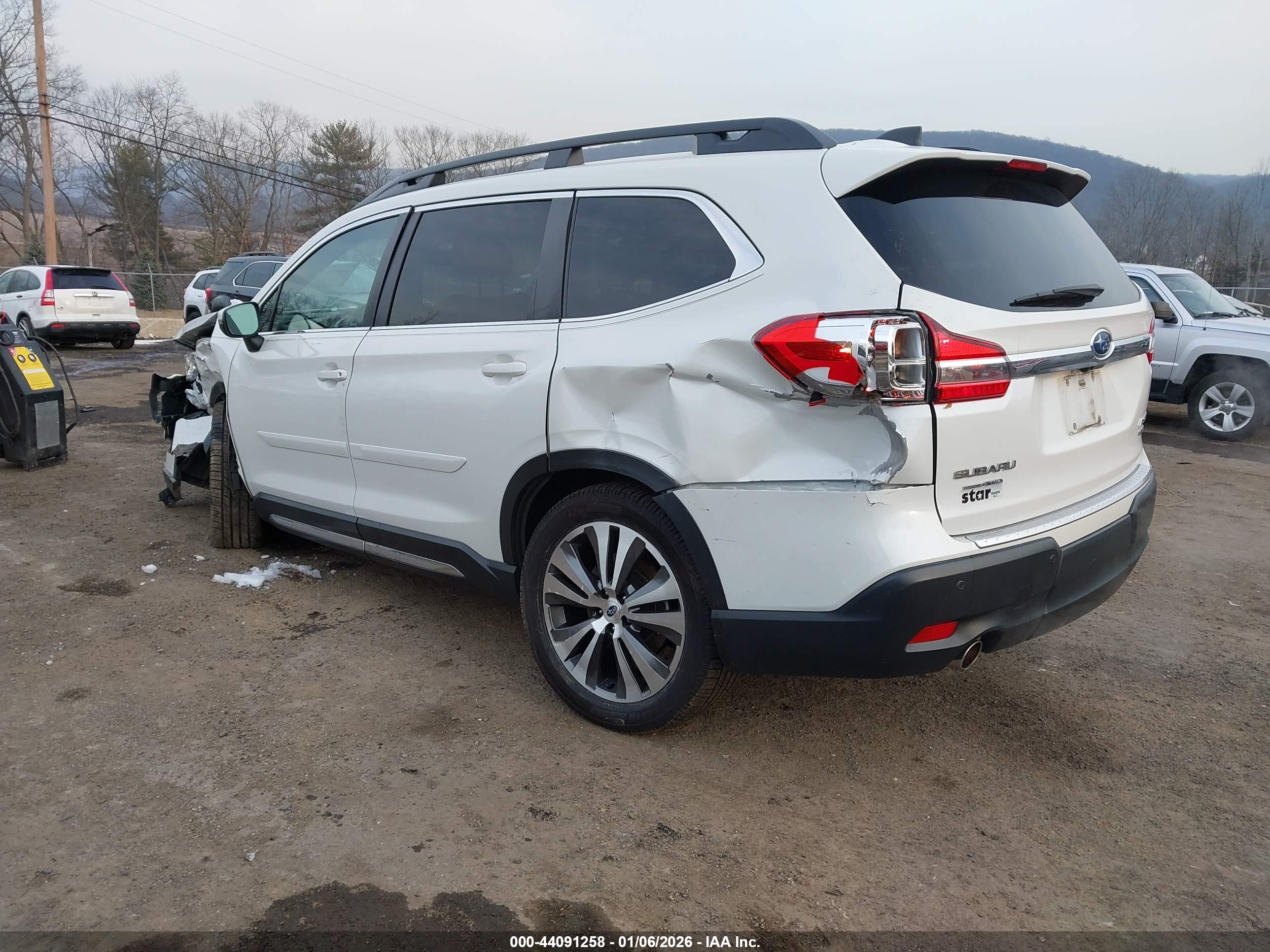 SUBARU ASCENT image 3